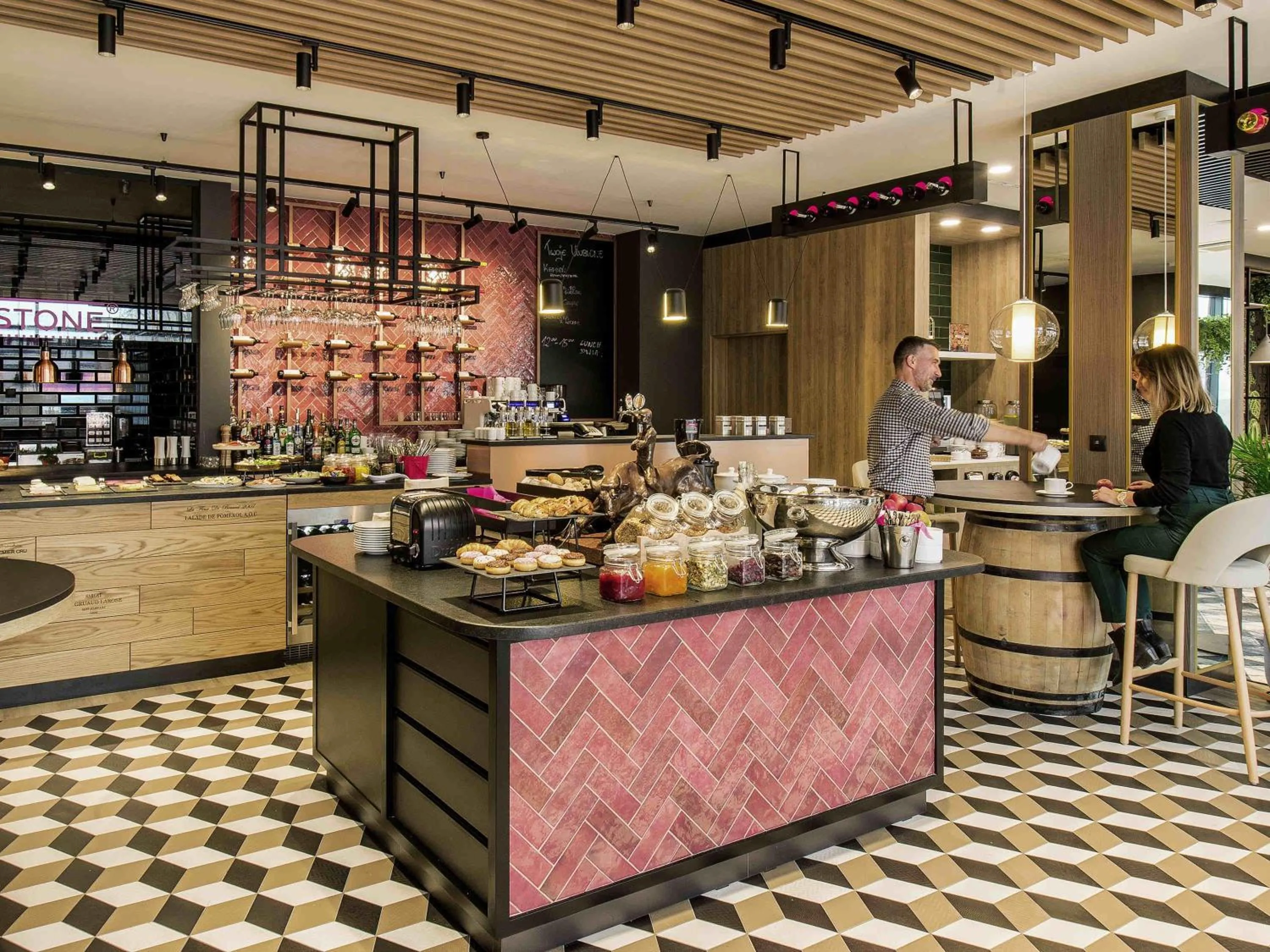 Restaurant/places to eat in ibis Styles Kraków East