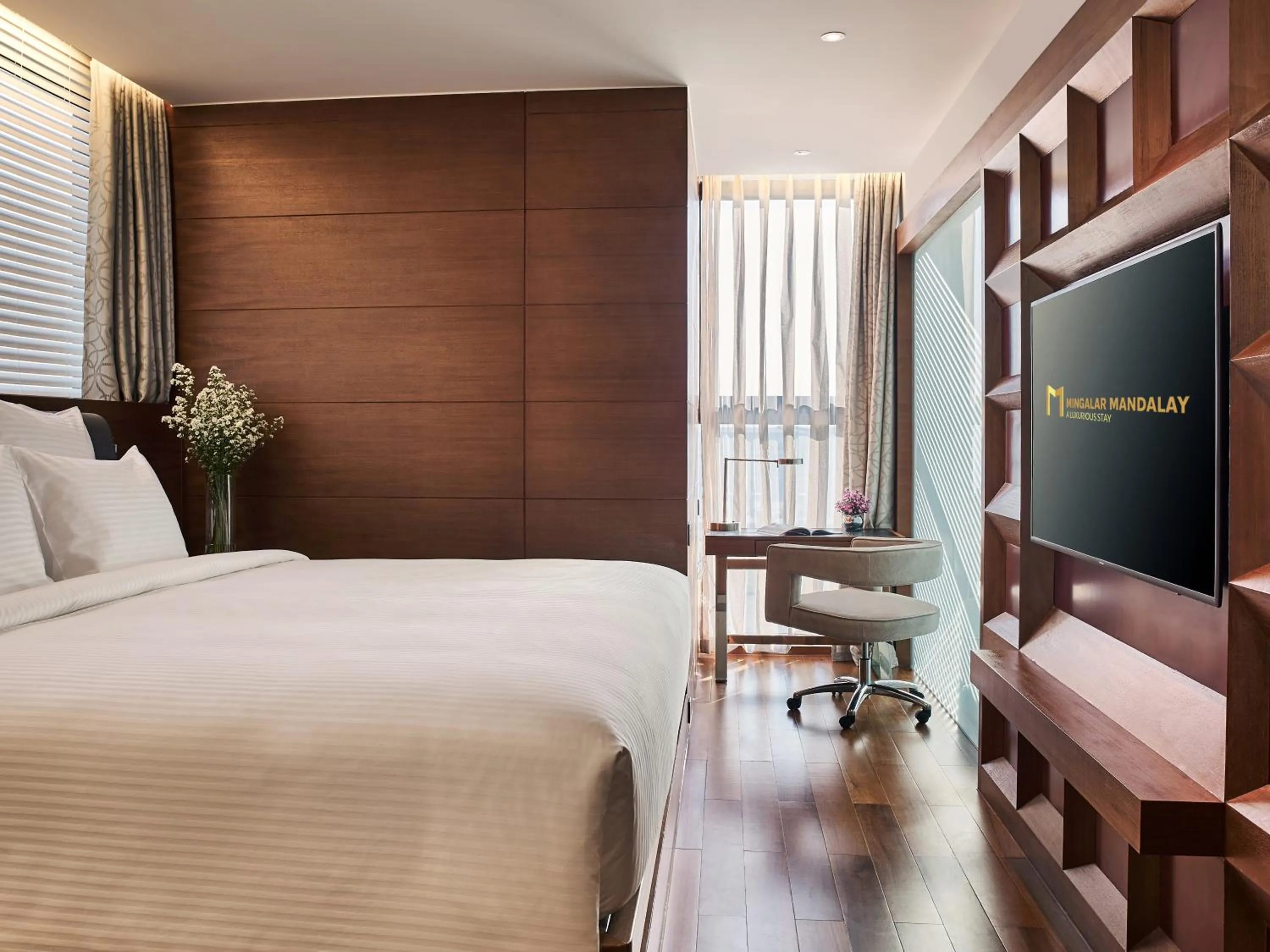 Bedroom in Mingalar Mandalay Hotel