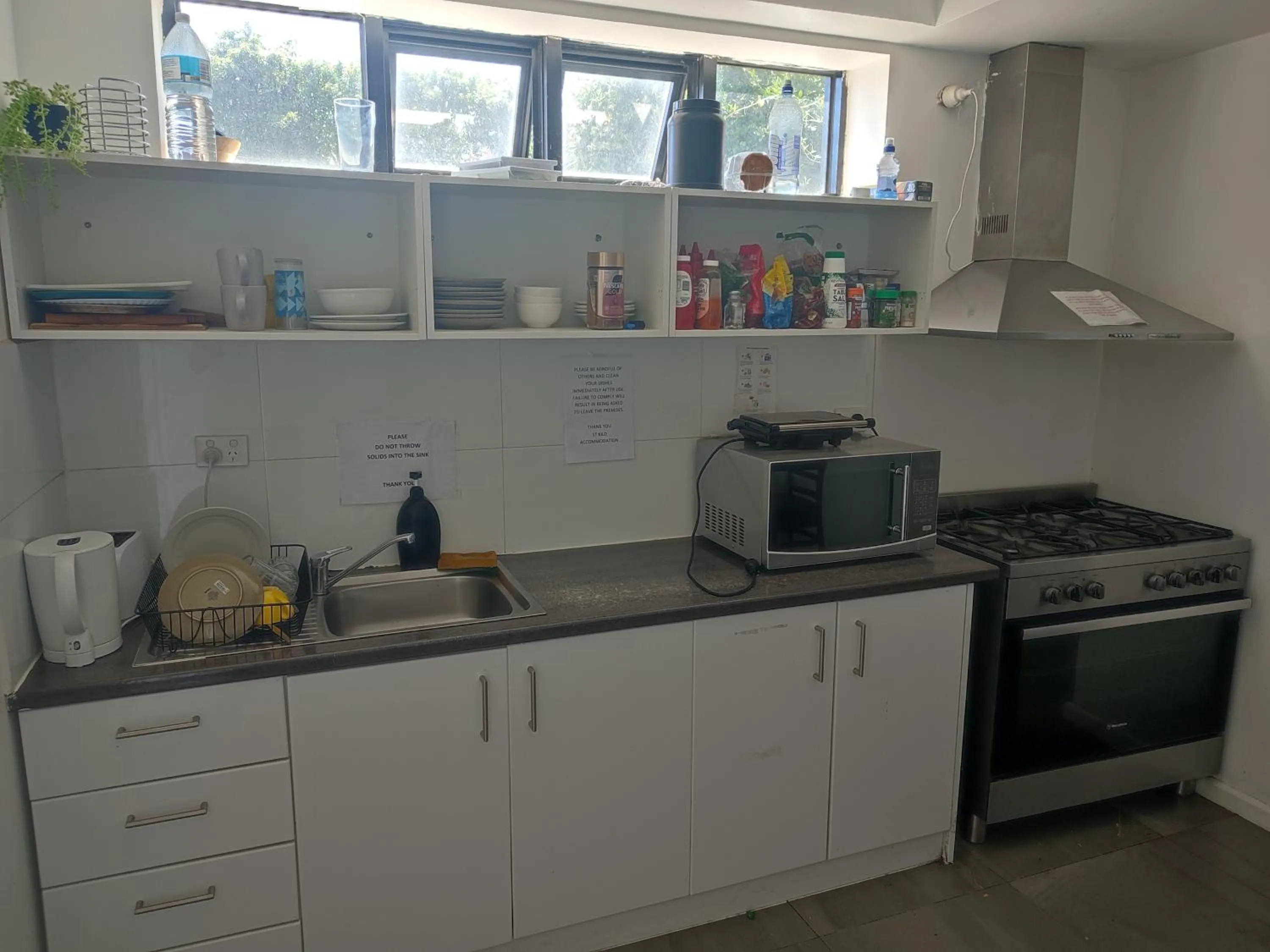 kitchen in St Kilda Accommodation