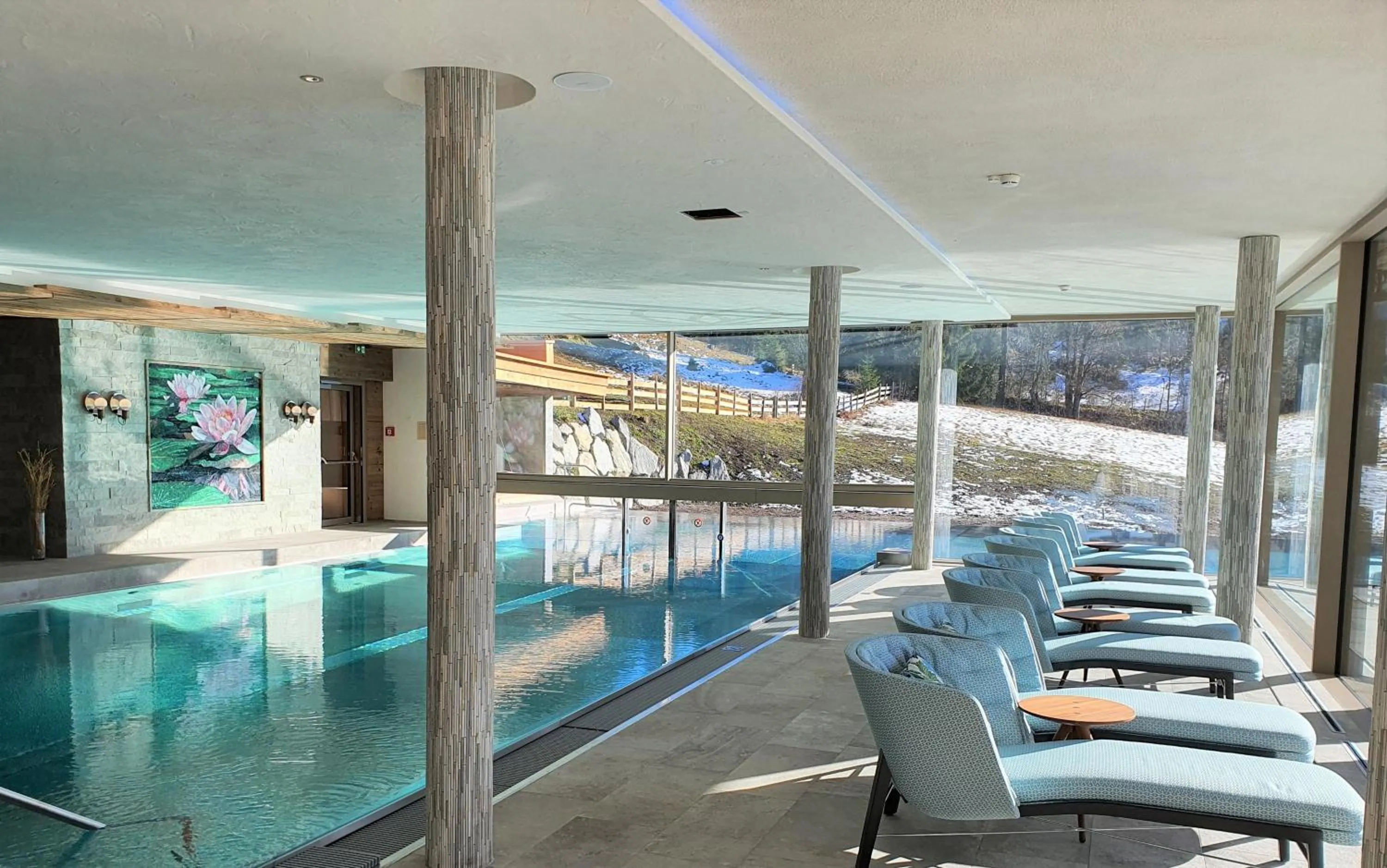 Swimming pool in Hotel Bergblick 5 Sterne