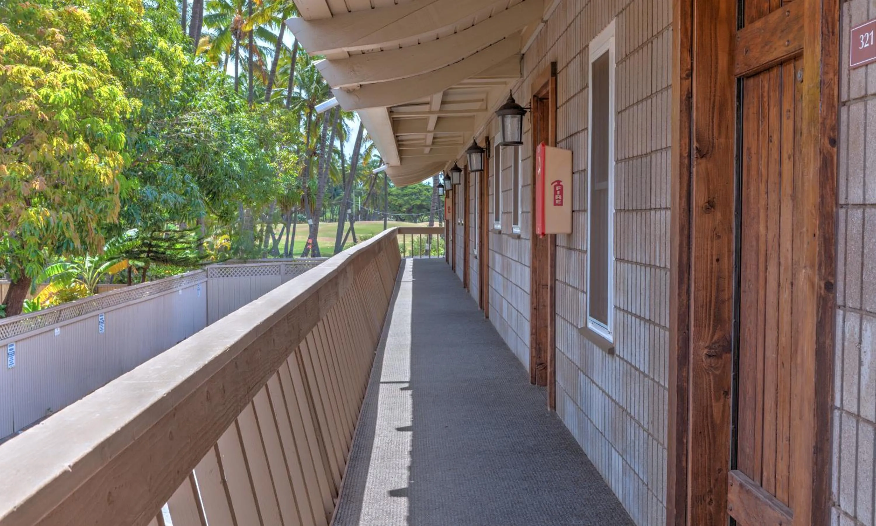 Property building in Kohea Kai Hotel Maui