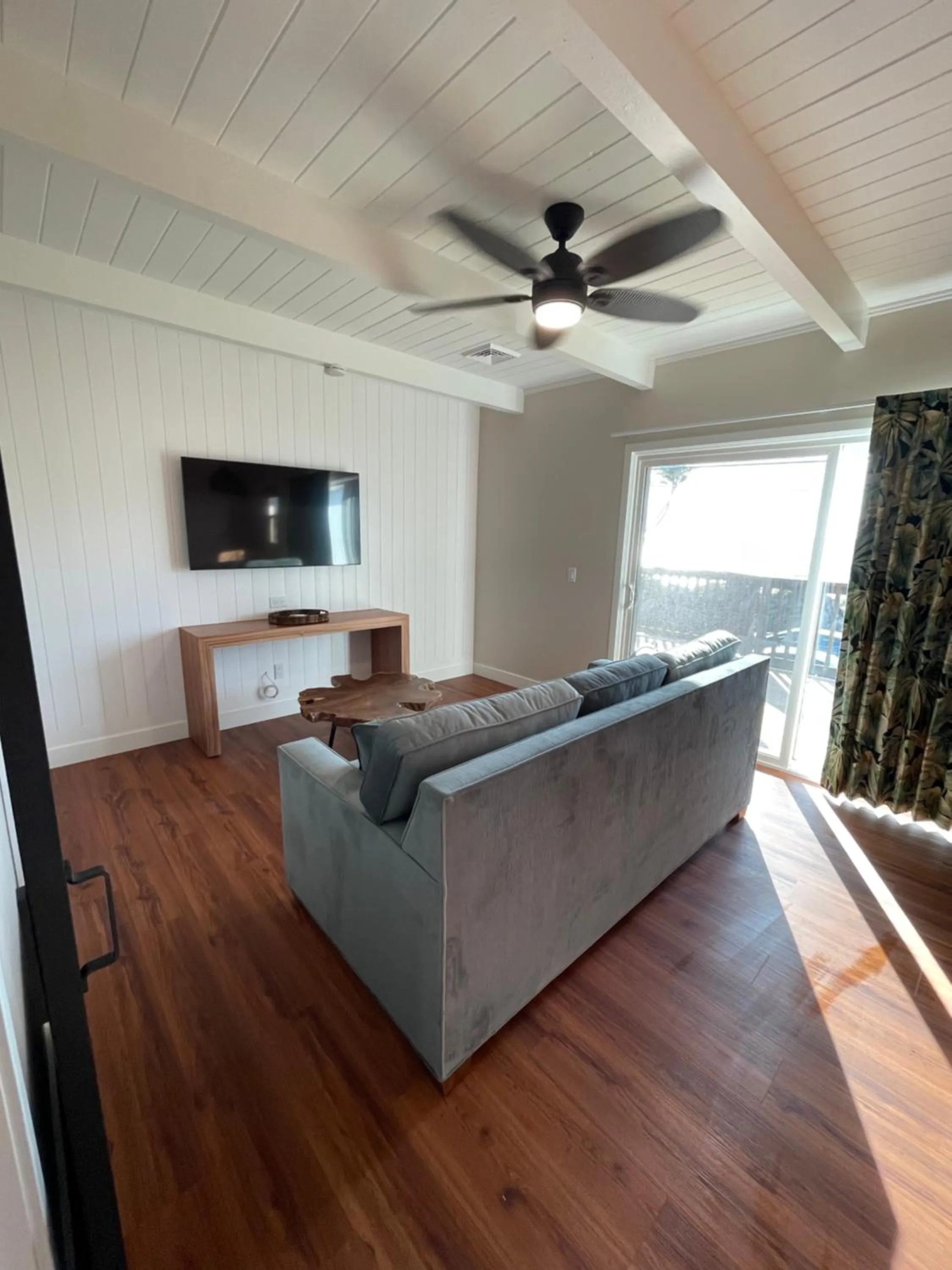 Living room in Kohea Kai Hotel Maui