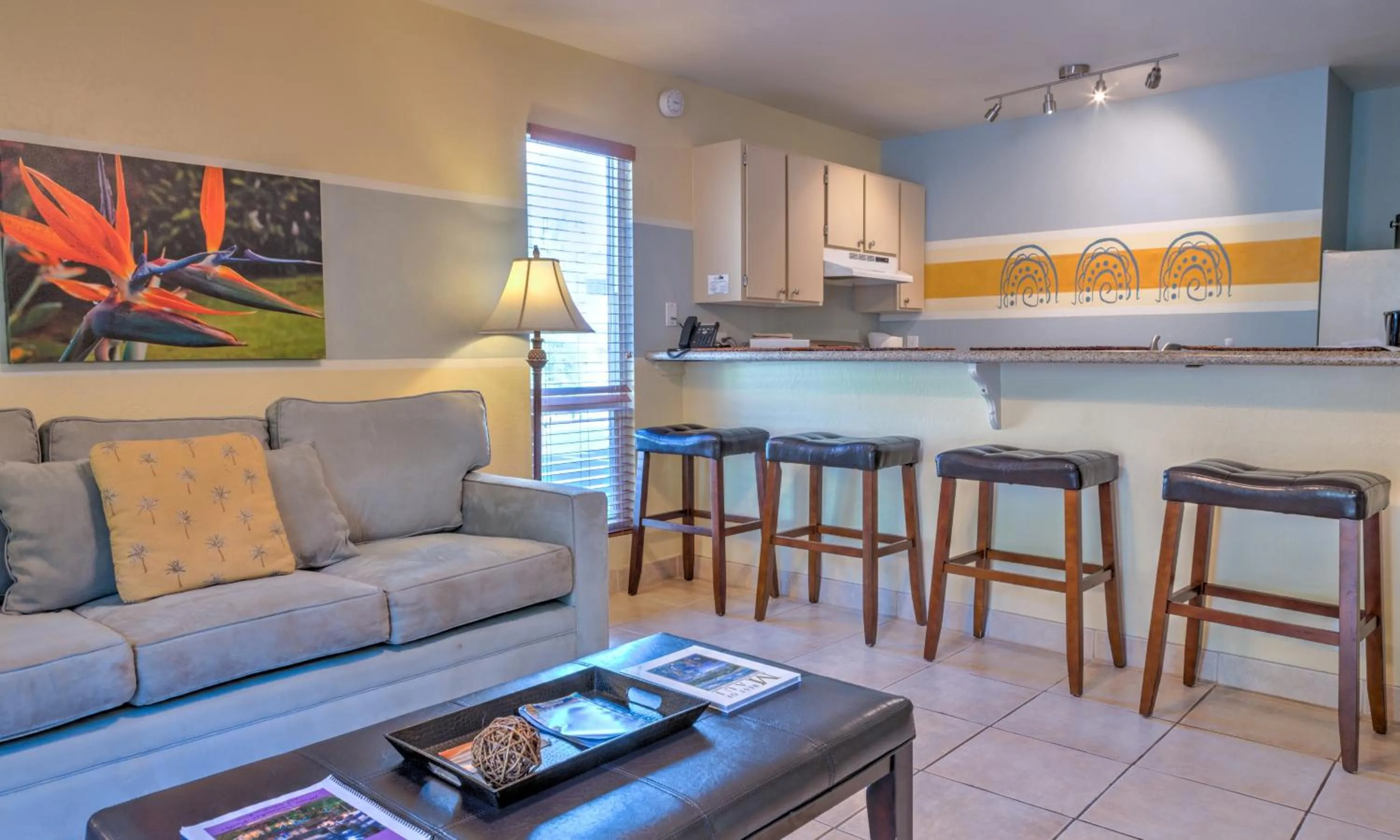 Kitchen or kitchenette in Kohea Kai Hotel Maui