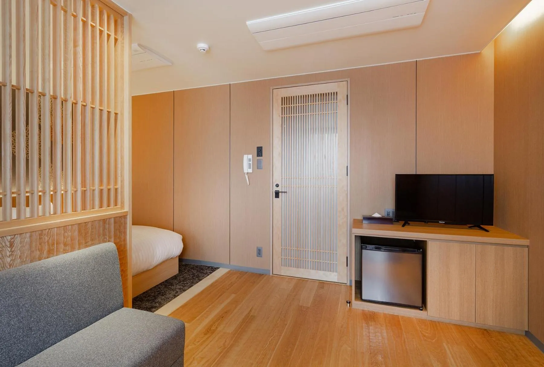 Living room in MATERIAL Fuchomae