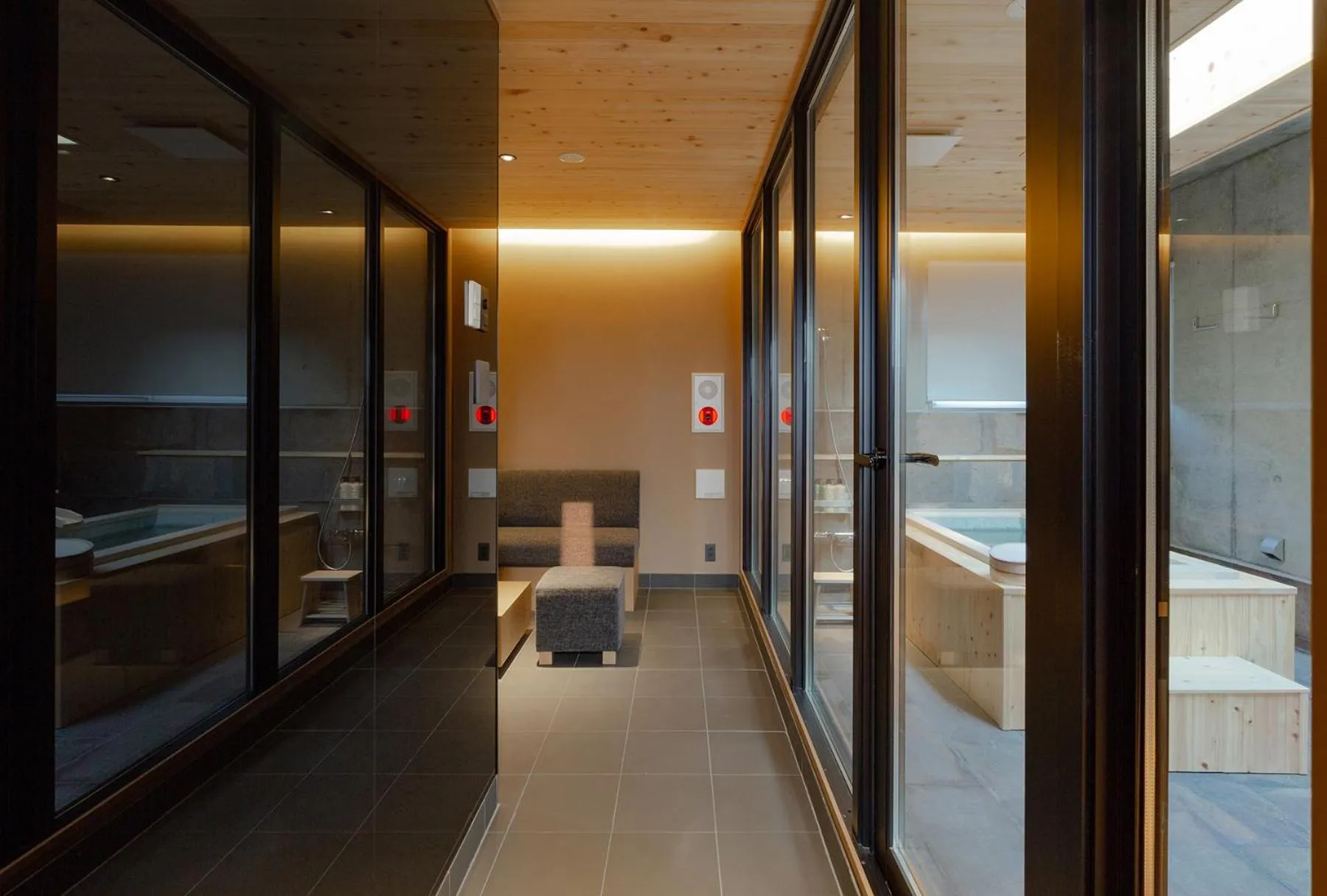 Photo of the whole room in MATERIAL Fuchomae