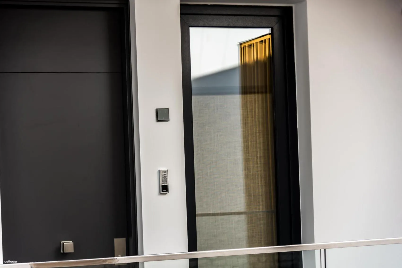 Decorative detail in Welldone Quality - Crystal pool