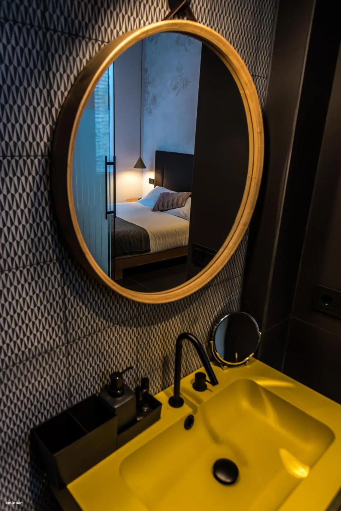 Toilet in Welldone Quality - Crystal pool