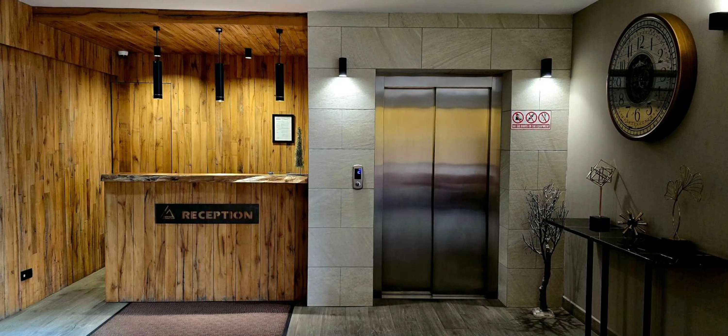 Lobby or reception in Gudauri Hills Apart Hotel