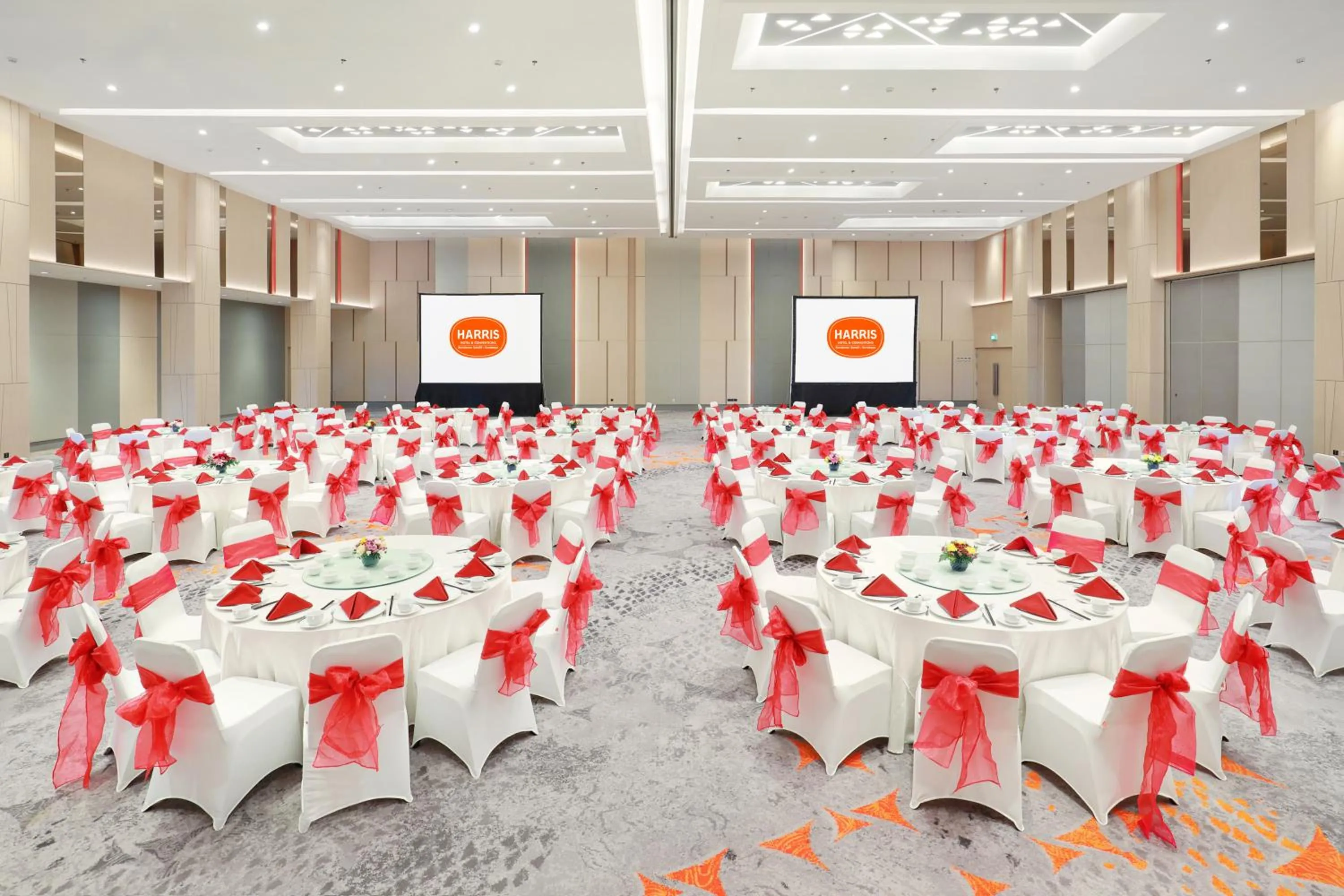 Banquet/Function facilities in HARRIS Hotel & Conventions Bundaran Satelit Surabaya