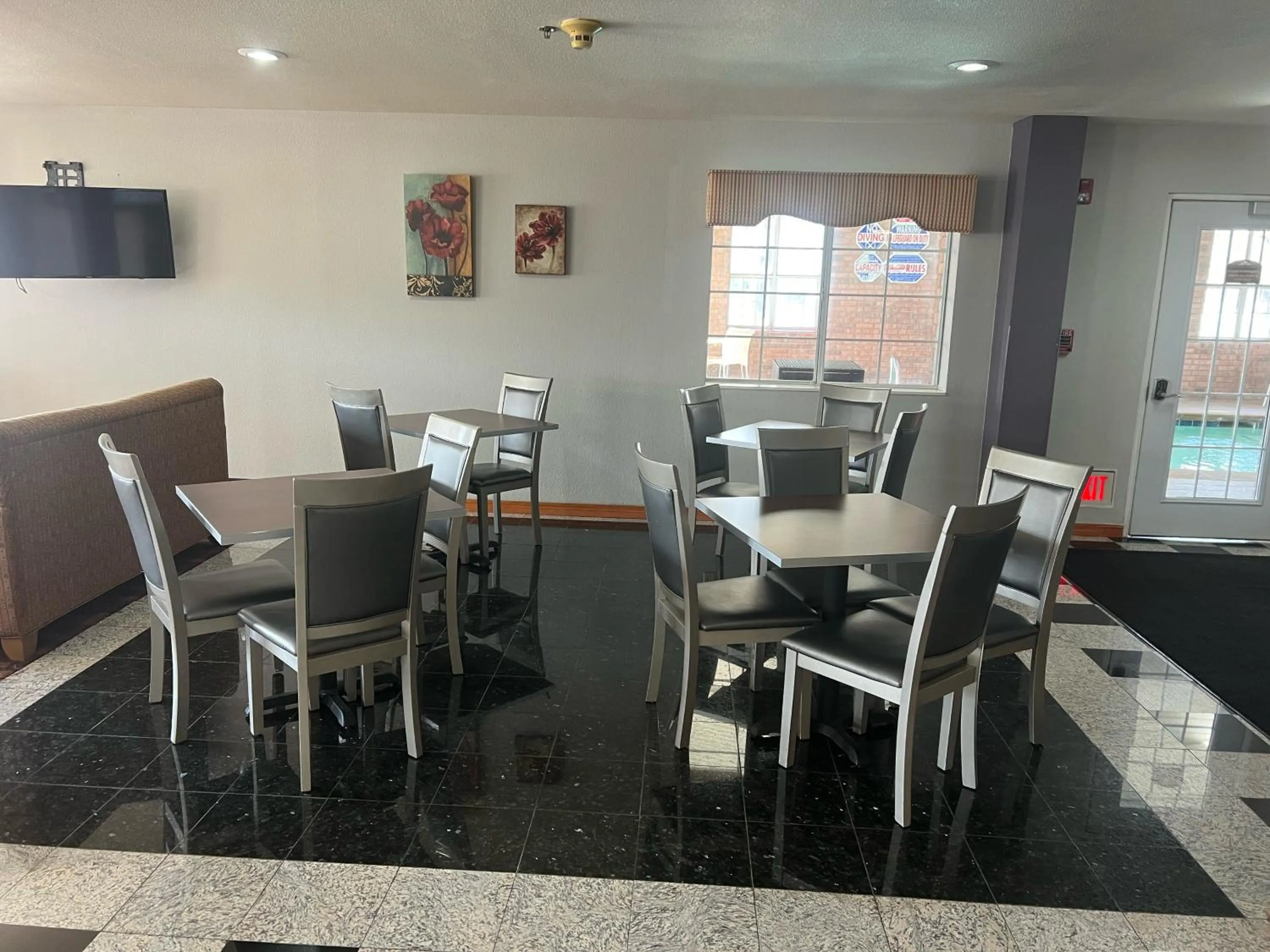 Lobby or reception in Microtel Inn & Suites by Wyndham Amarillo