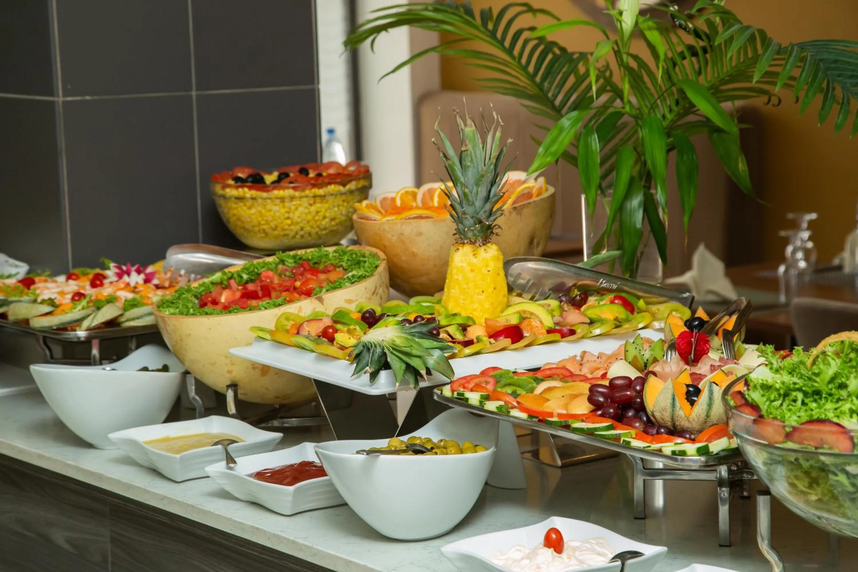 Restaurant/places to eat in Le Ndiambour Hôtel et Résidence