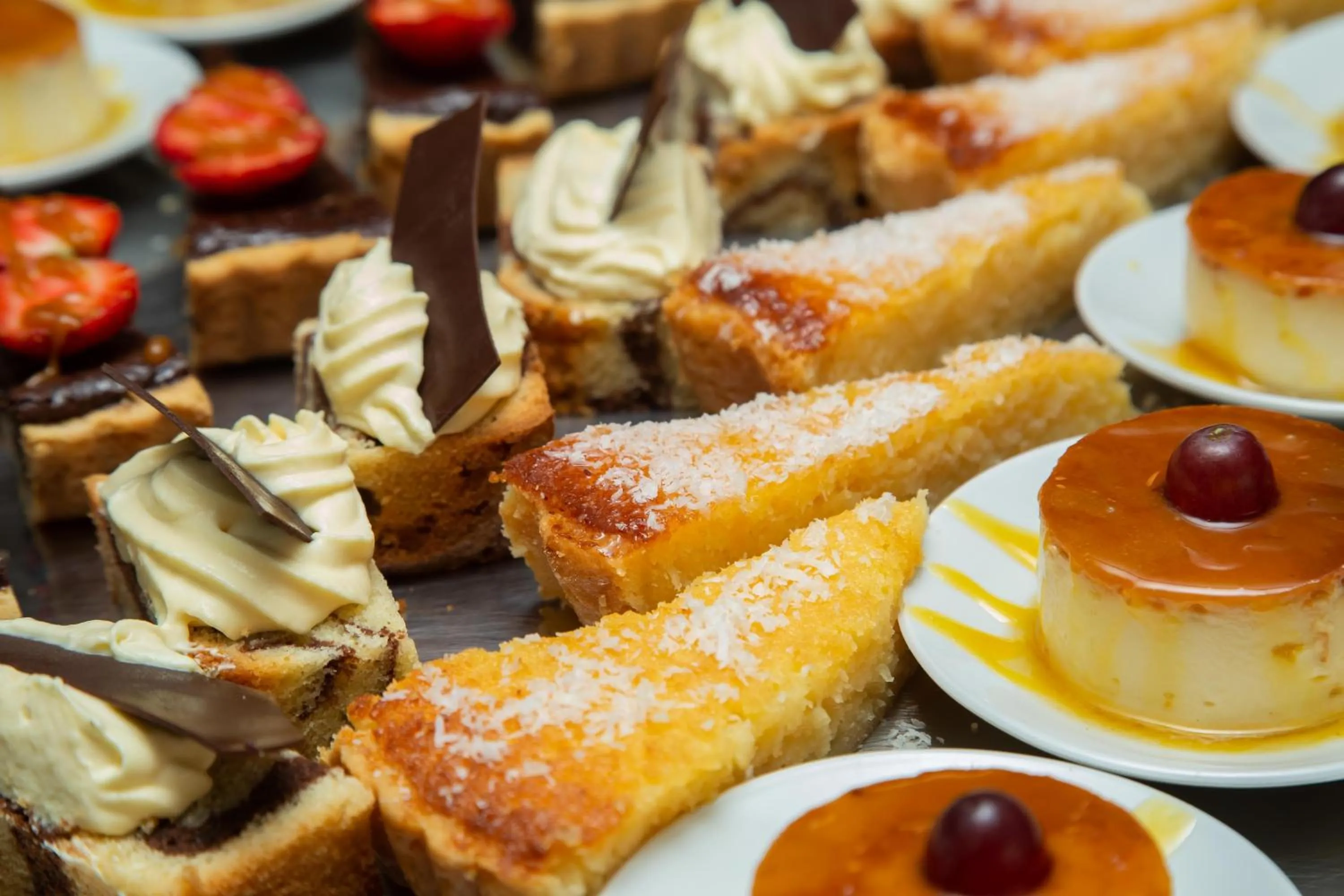 Lunch in Le Ndiambour Hôtel et Résidence