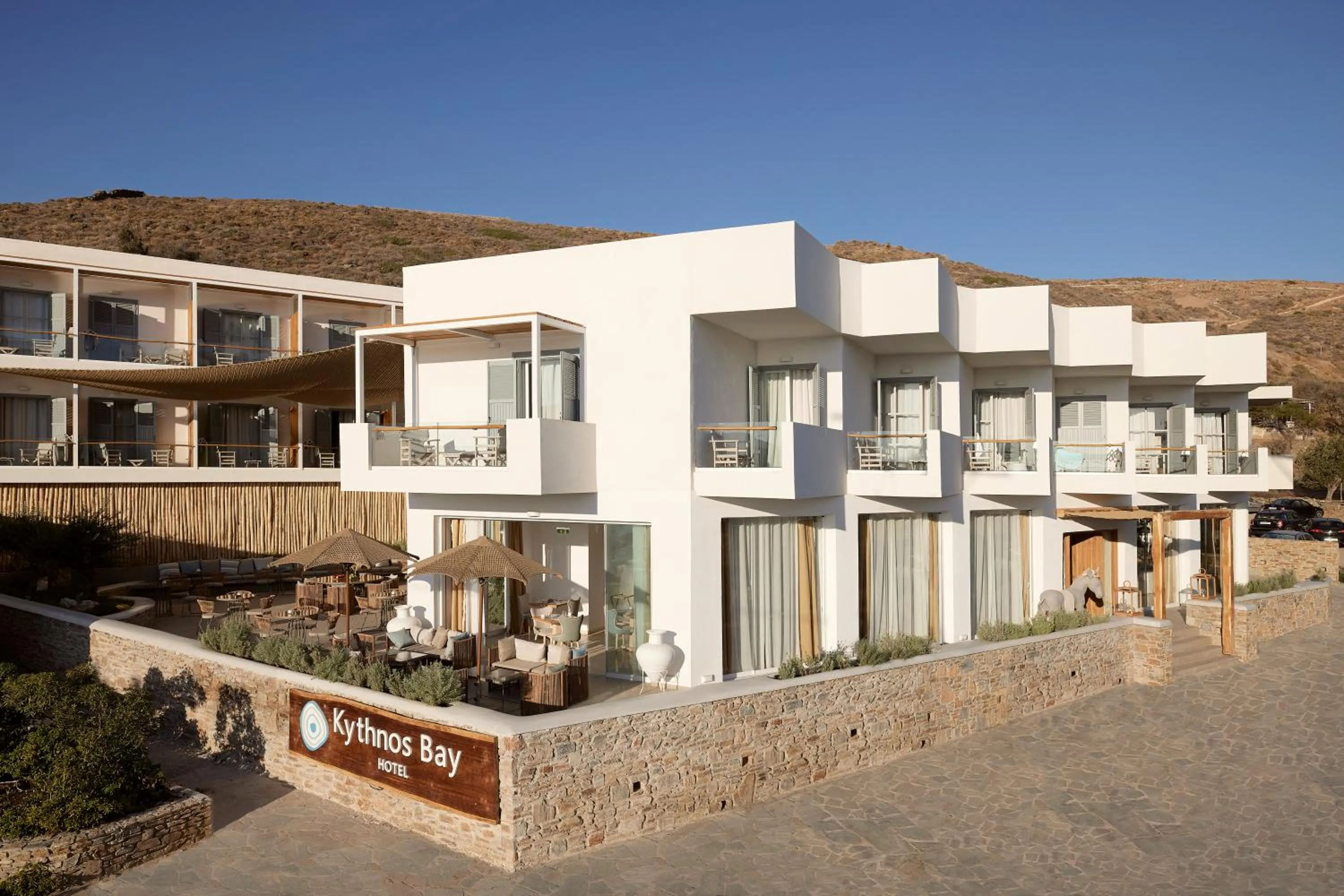 Property building in Kythnos Bay Hotel