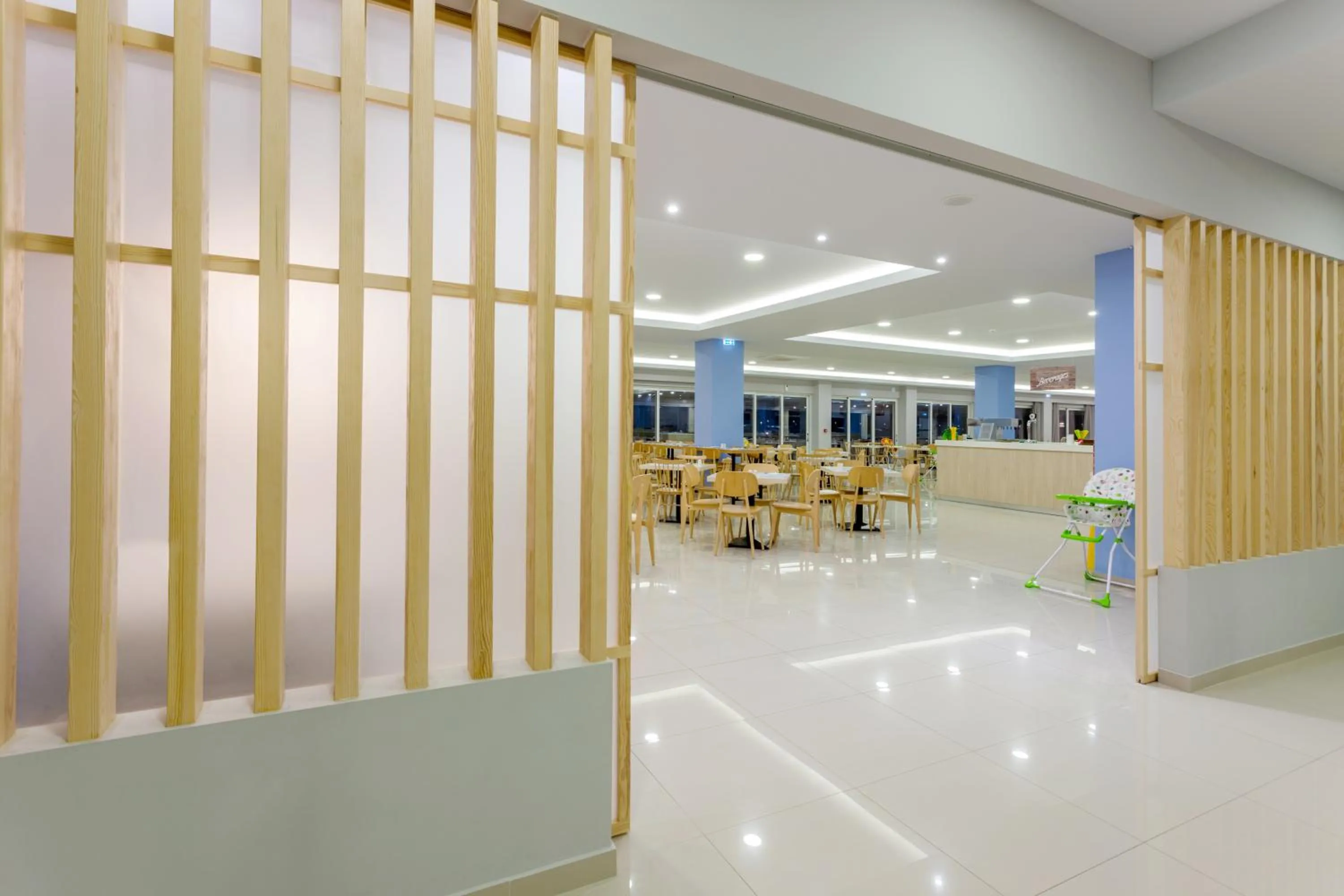 Restaurant/places to eat in Alykanas Village Resort