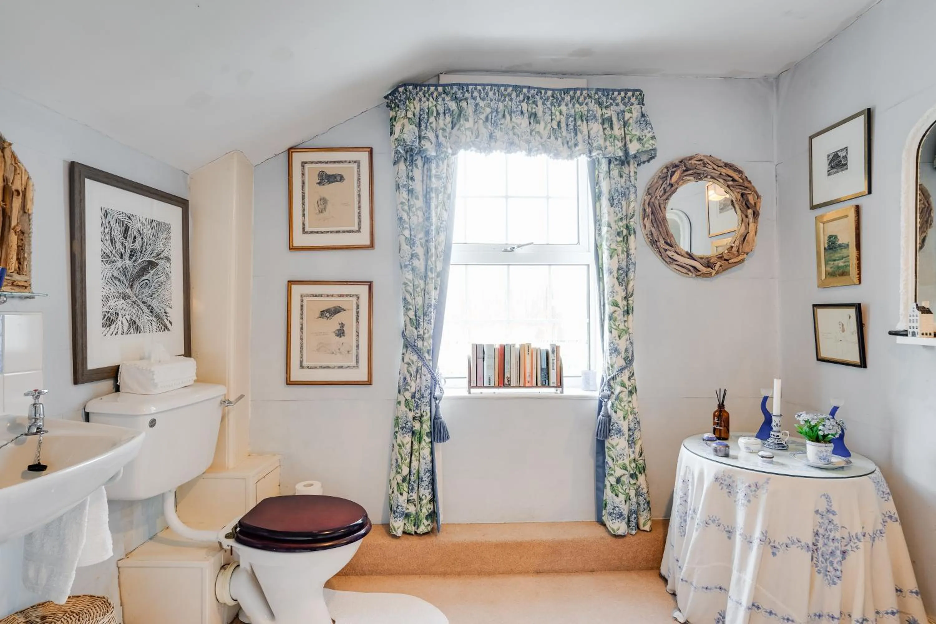 Bathroom in Hollamoor Farm