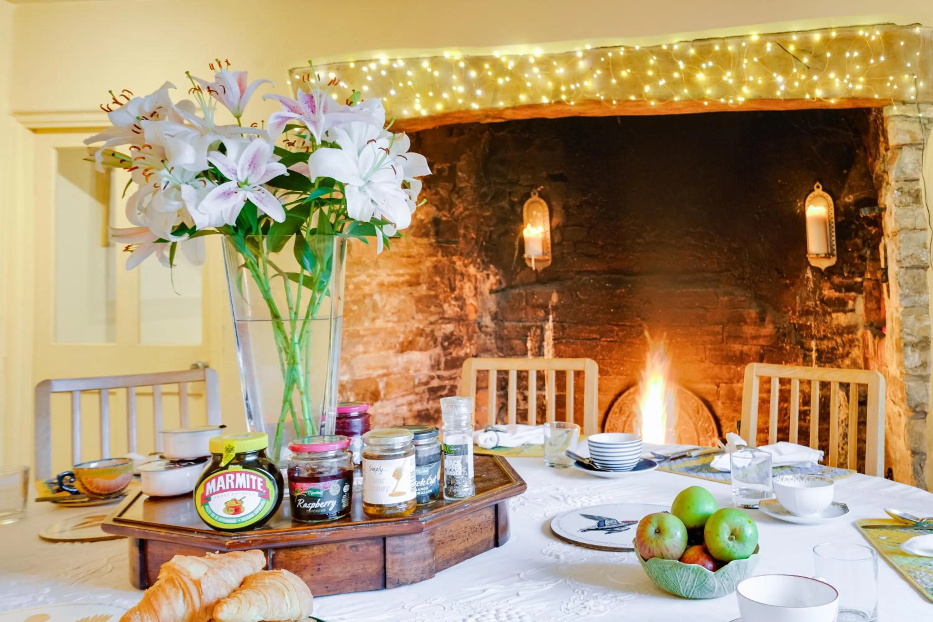 Breakfast in Hollamoor Farm