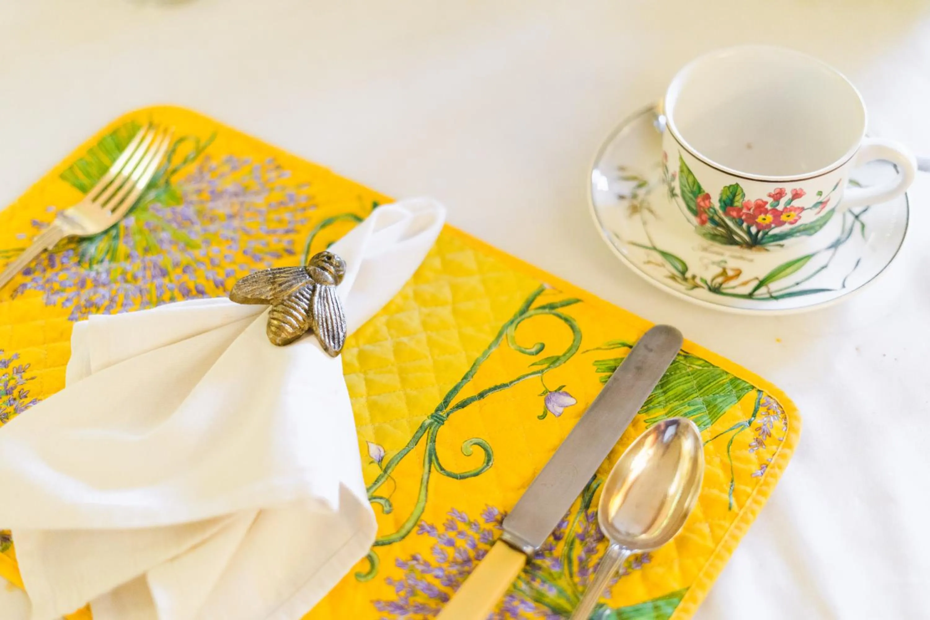 Breakfast in Hollamoor Farm