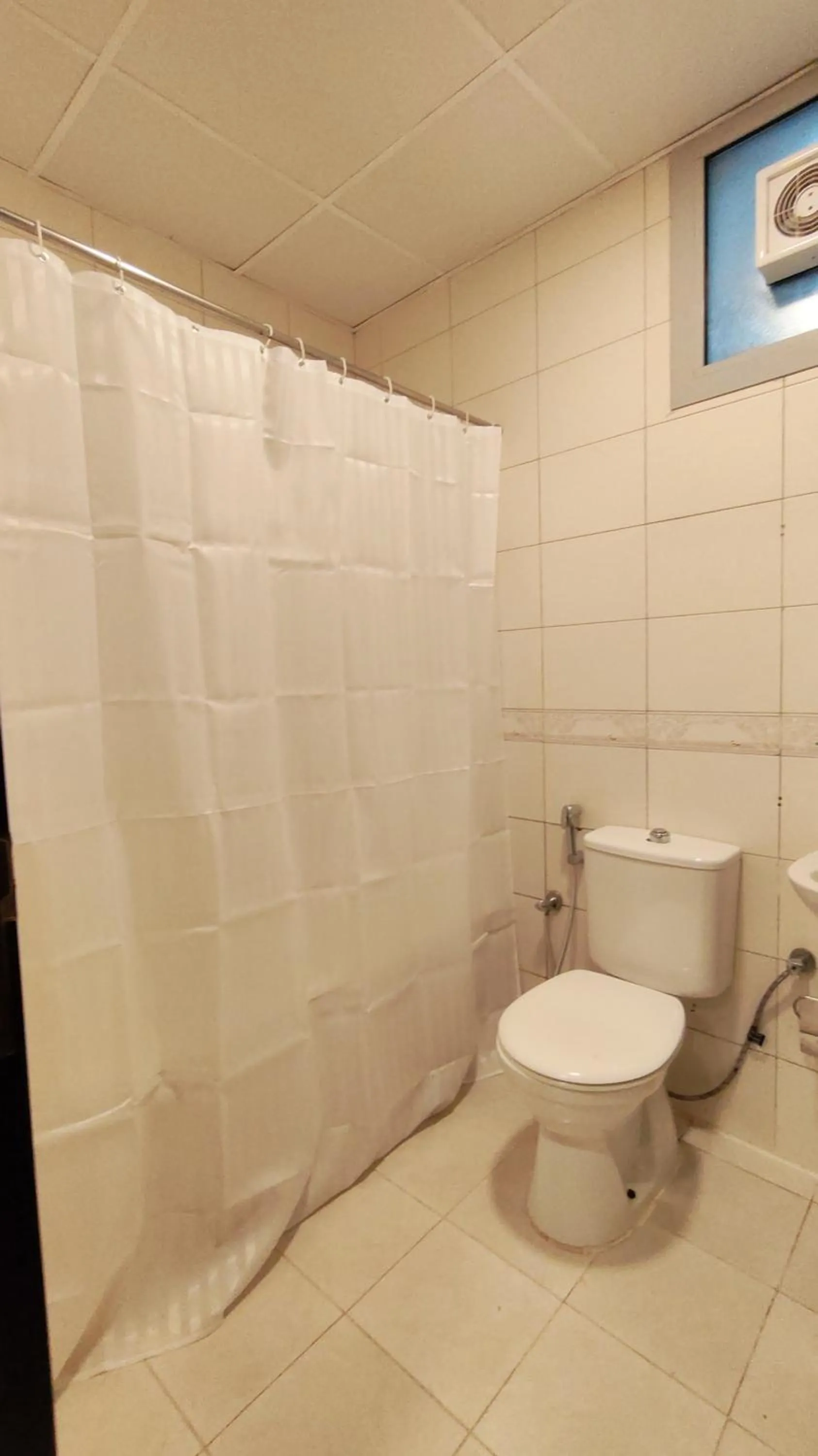 Bathroom in Al Khaleej Plaza Furnished Hotel Apartments