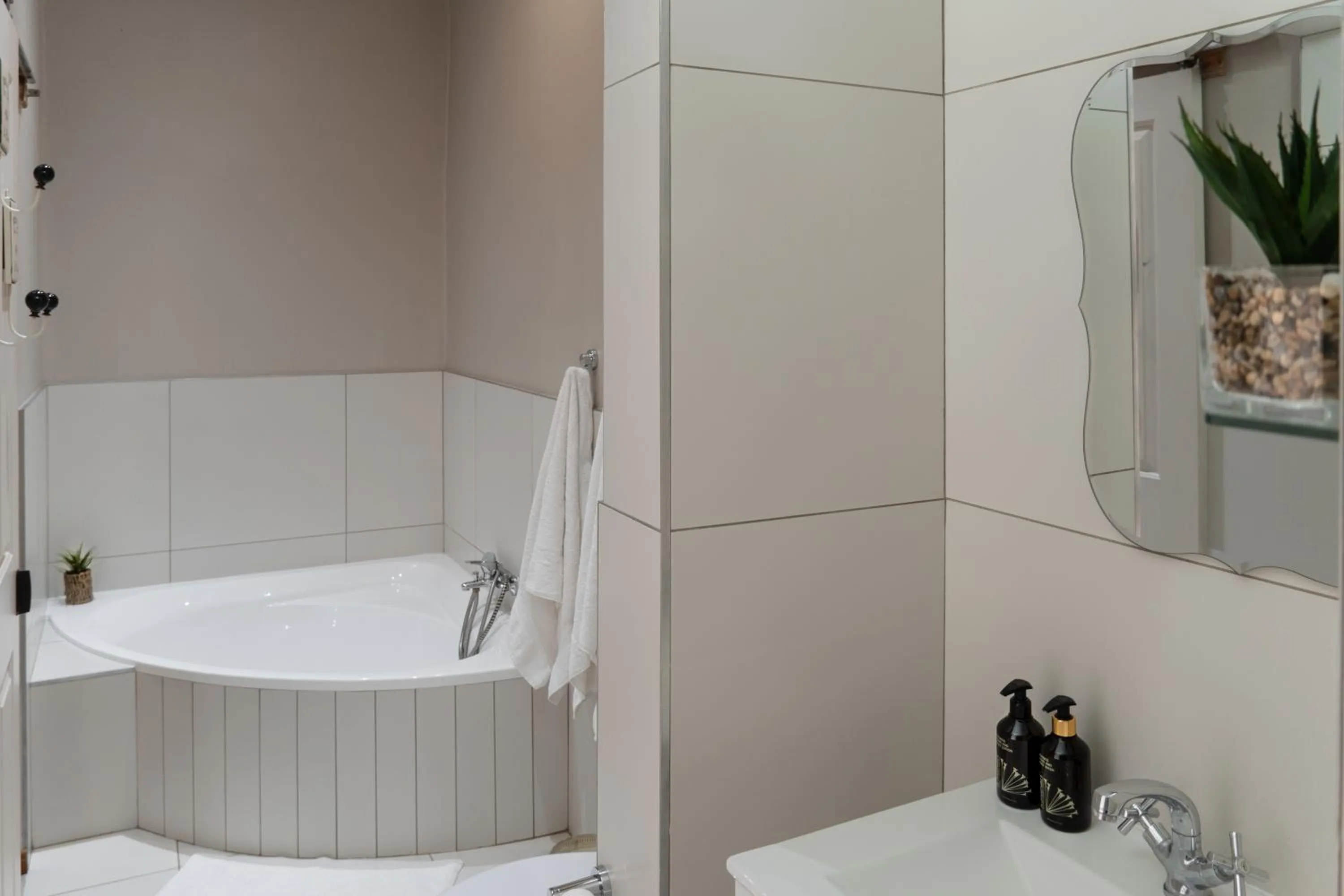 Bathroom in The Falls Guest House