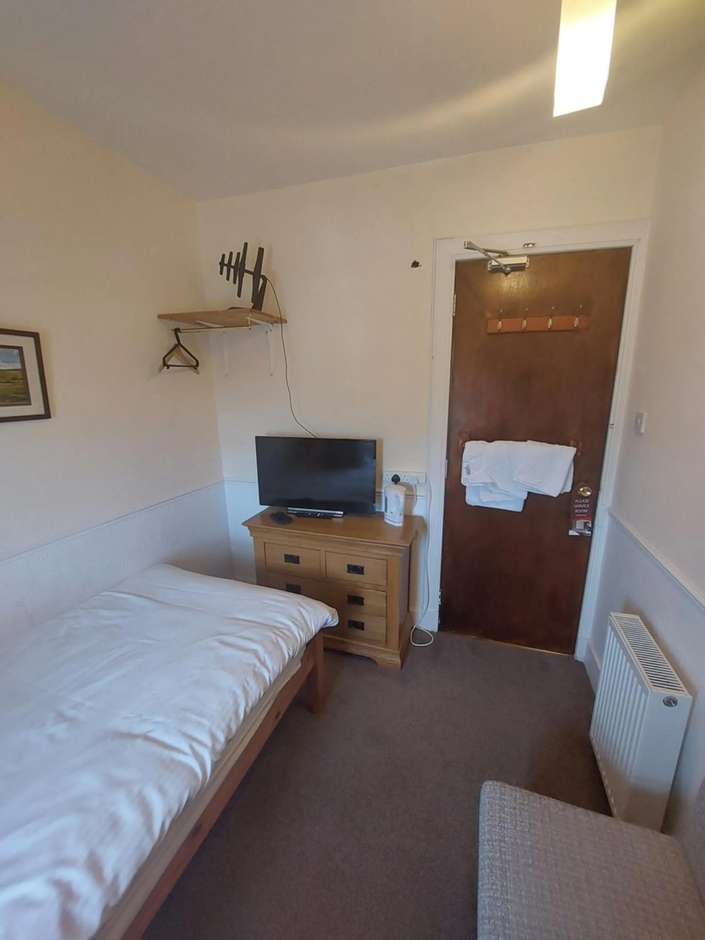 Bedroom, Bed in Solheim Guest House