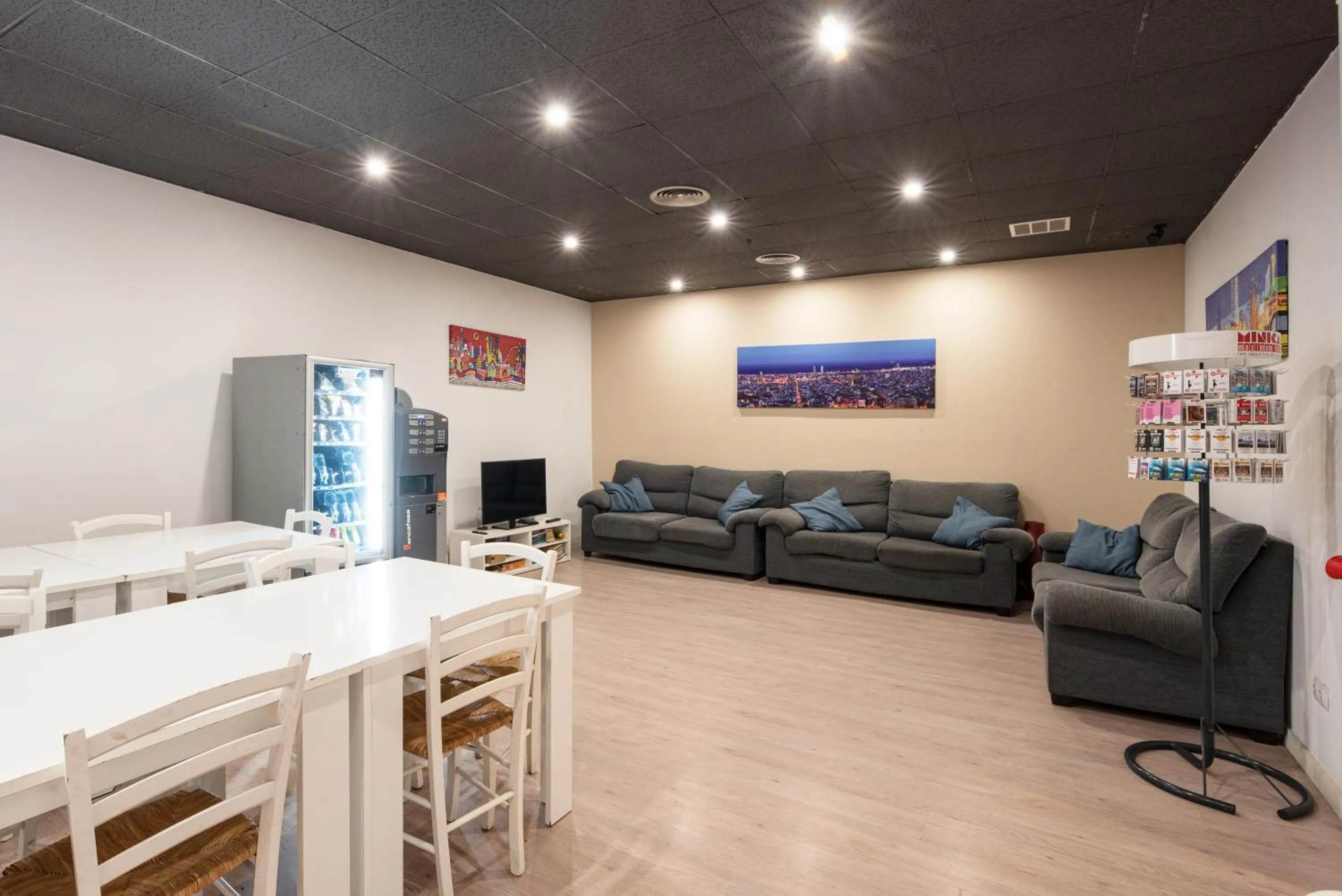 Property building in No Limit Barcelona Central