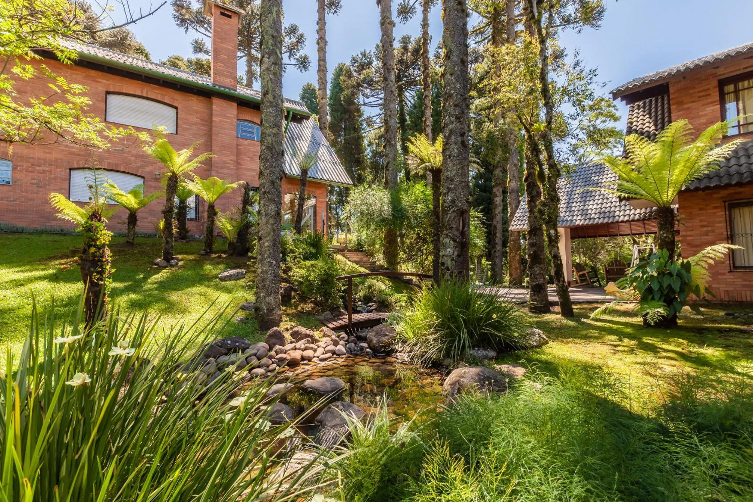 Property building in Tri Hotel Lago Gramado