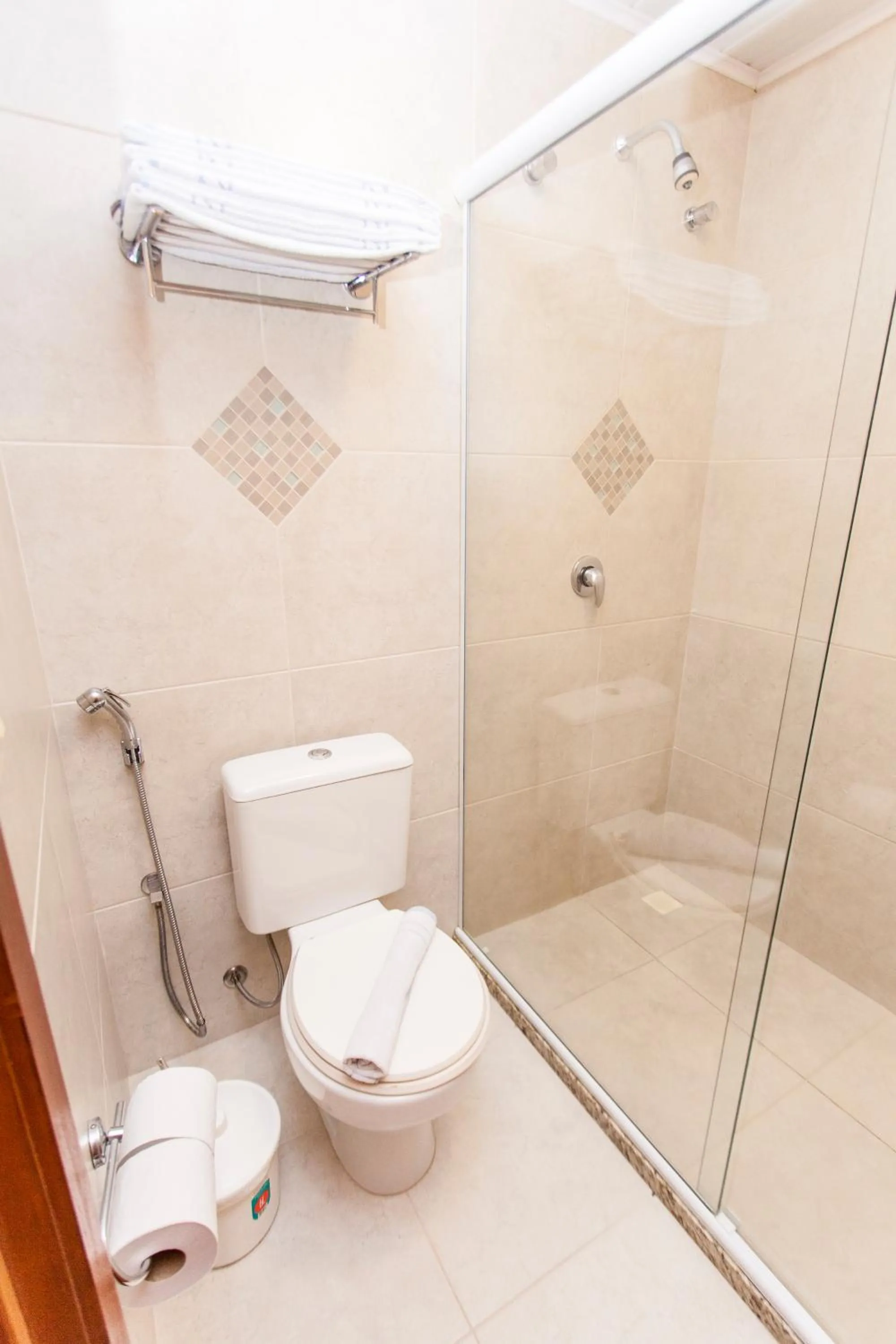 Toilet in Tri Hotel Lago Gramado