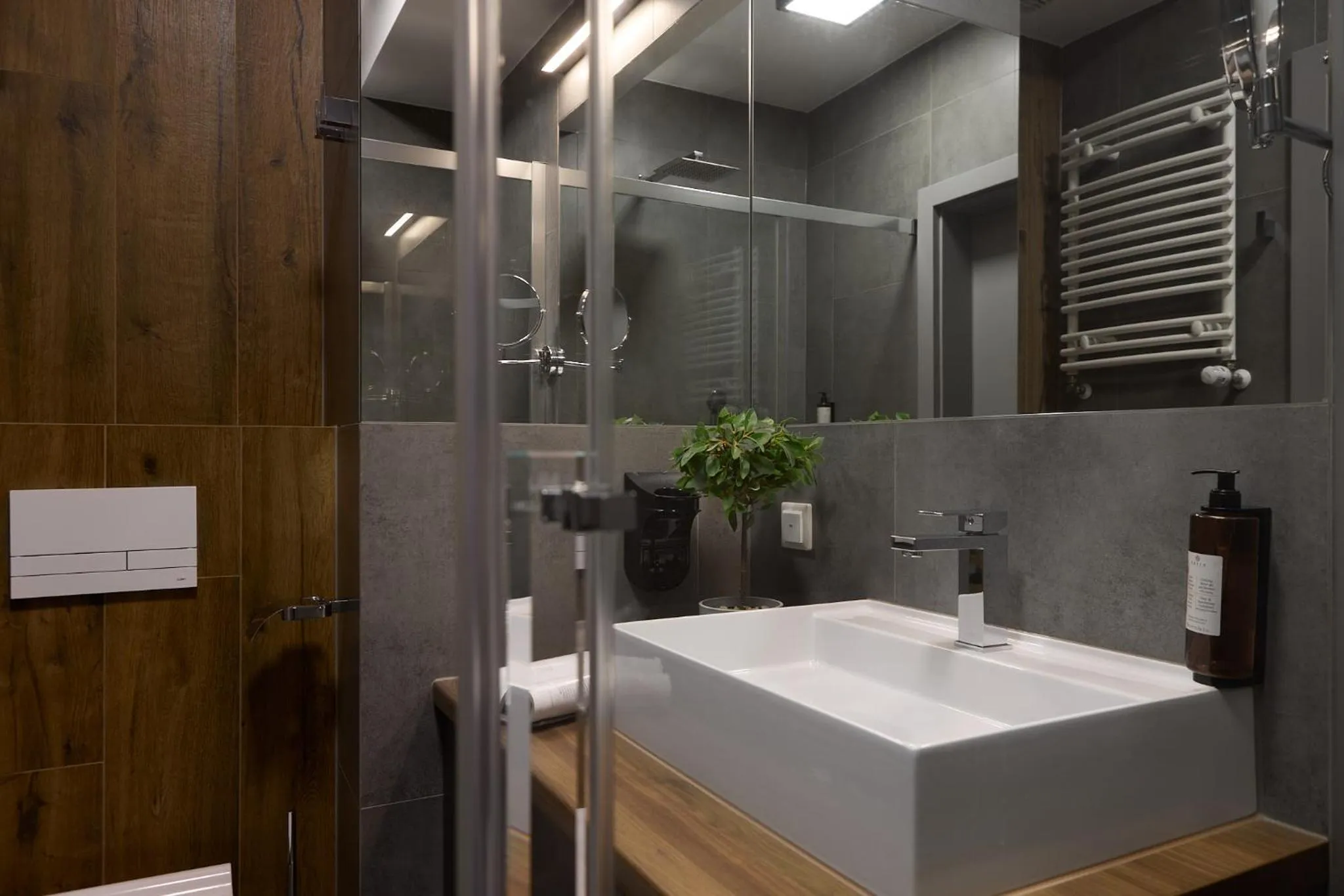 Bathroom in Fragola Apartments Rajska 3 - modern studios, park