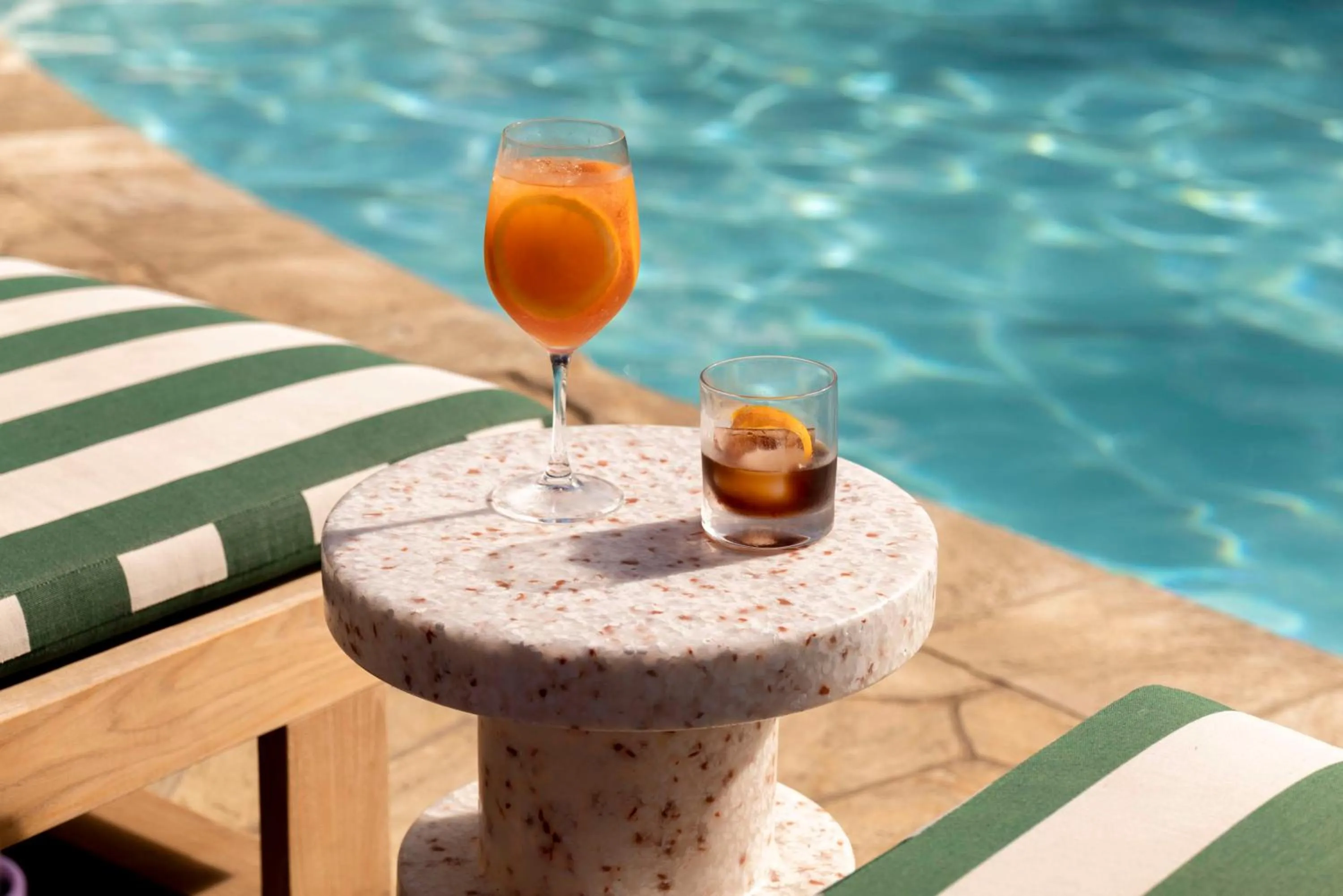 Food and drinks in Wayfinder Waikiki - Voted Top 10 Best Hotels in Hawaii!