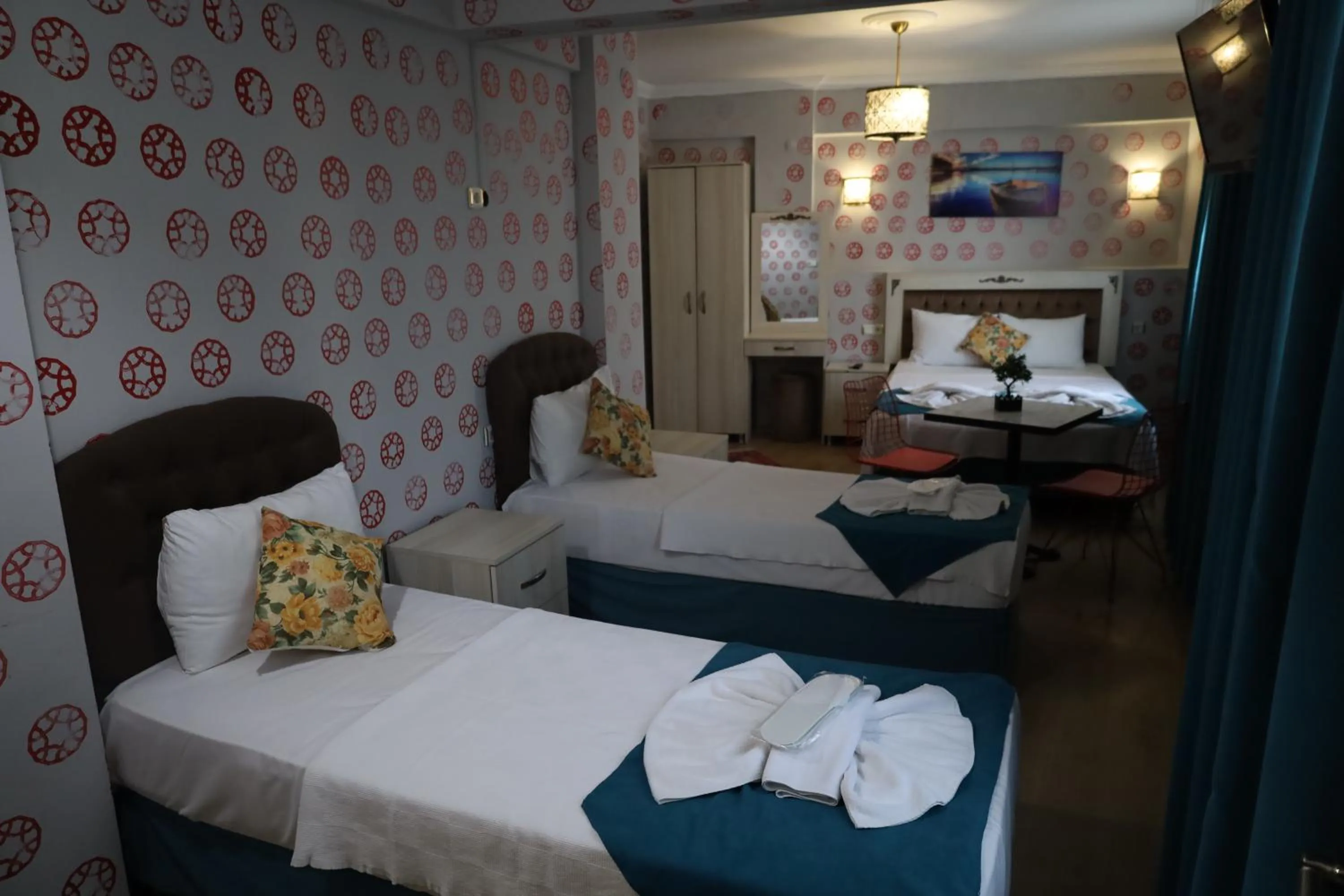 TV and multimedia, Bed in Galaxy Hotel Sultanahmet