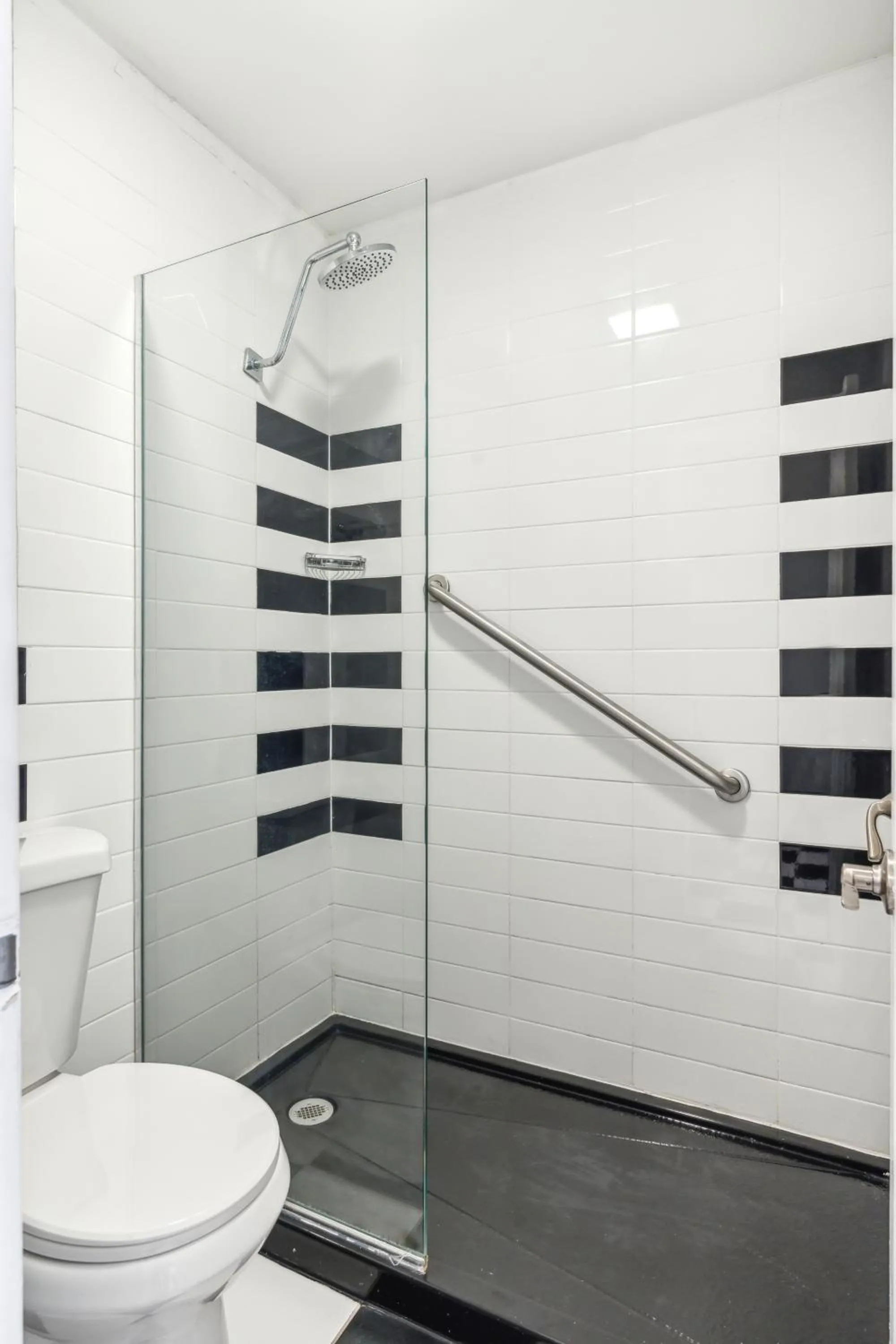 Shower in Maison Saint Charles