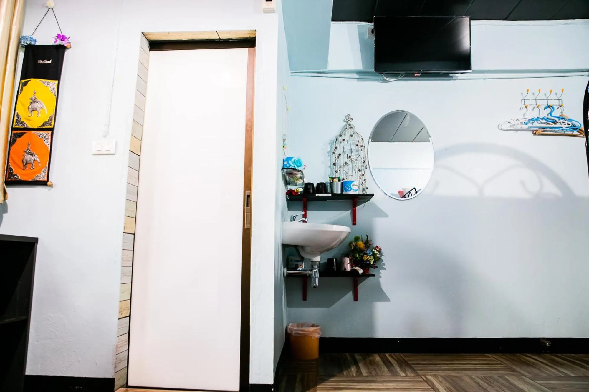 Bangkok Canale Home at Khaosarn