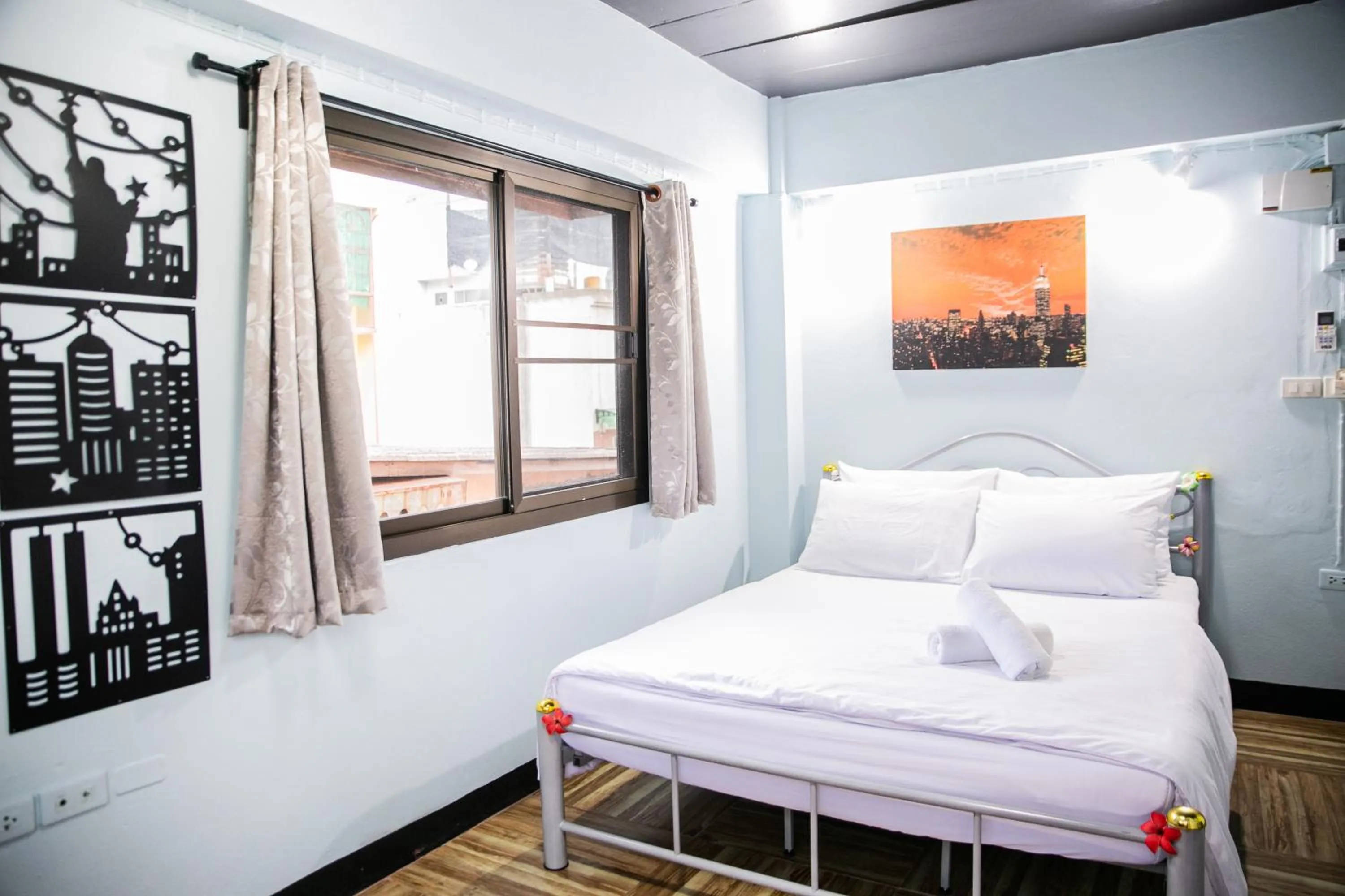 Bed in Bangkok Canale Home at Khaosarn