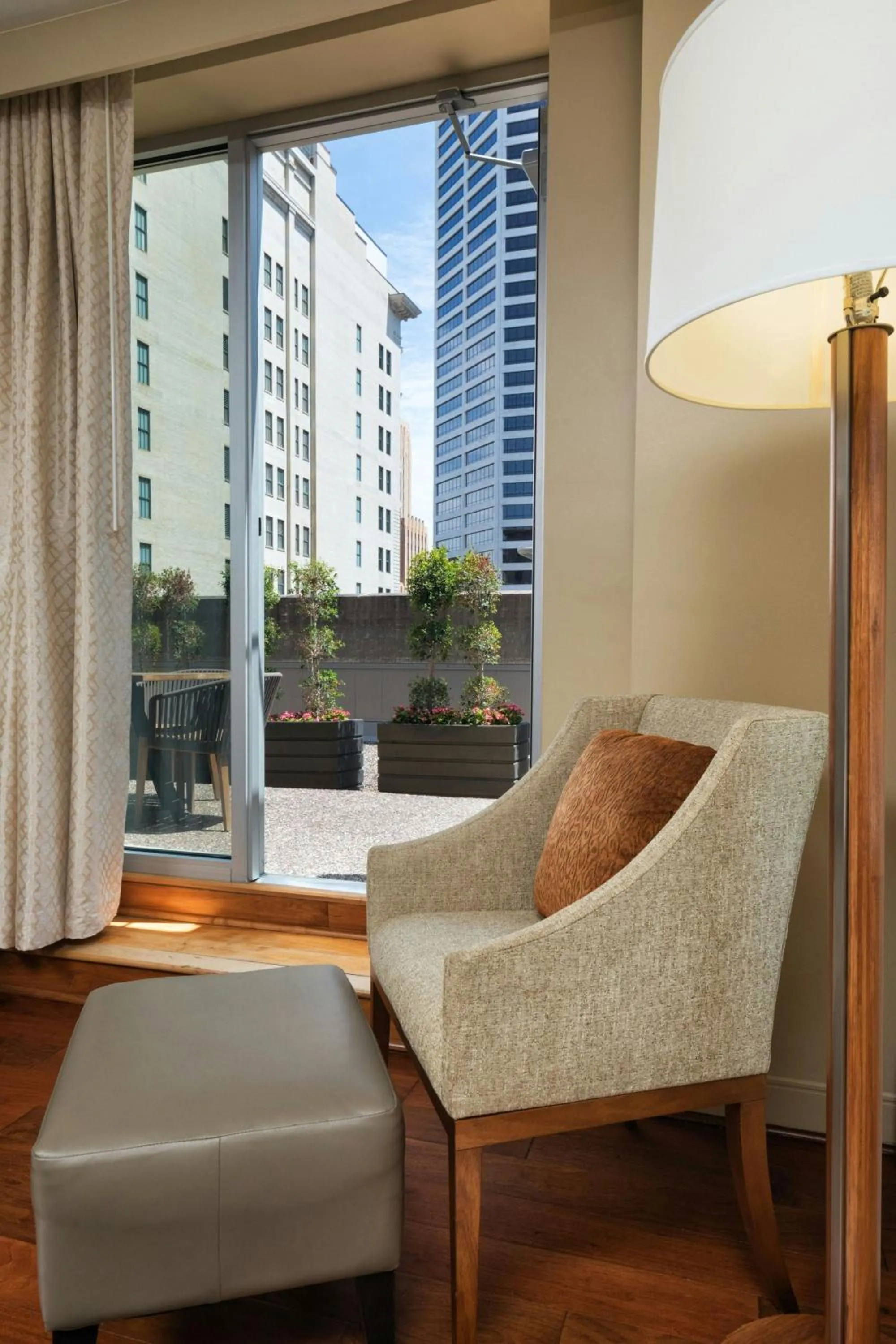 Photo of the whole room in The Westin Minneapolis