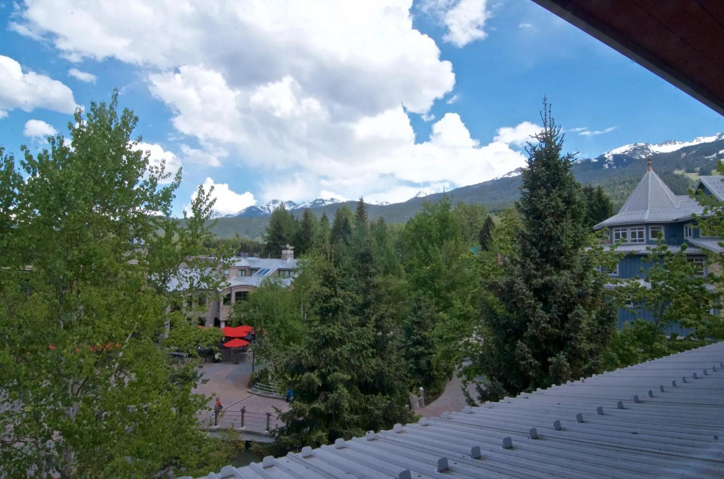 Mountain view in Whistler Blackcomb Vacation Rentals - Village North