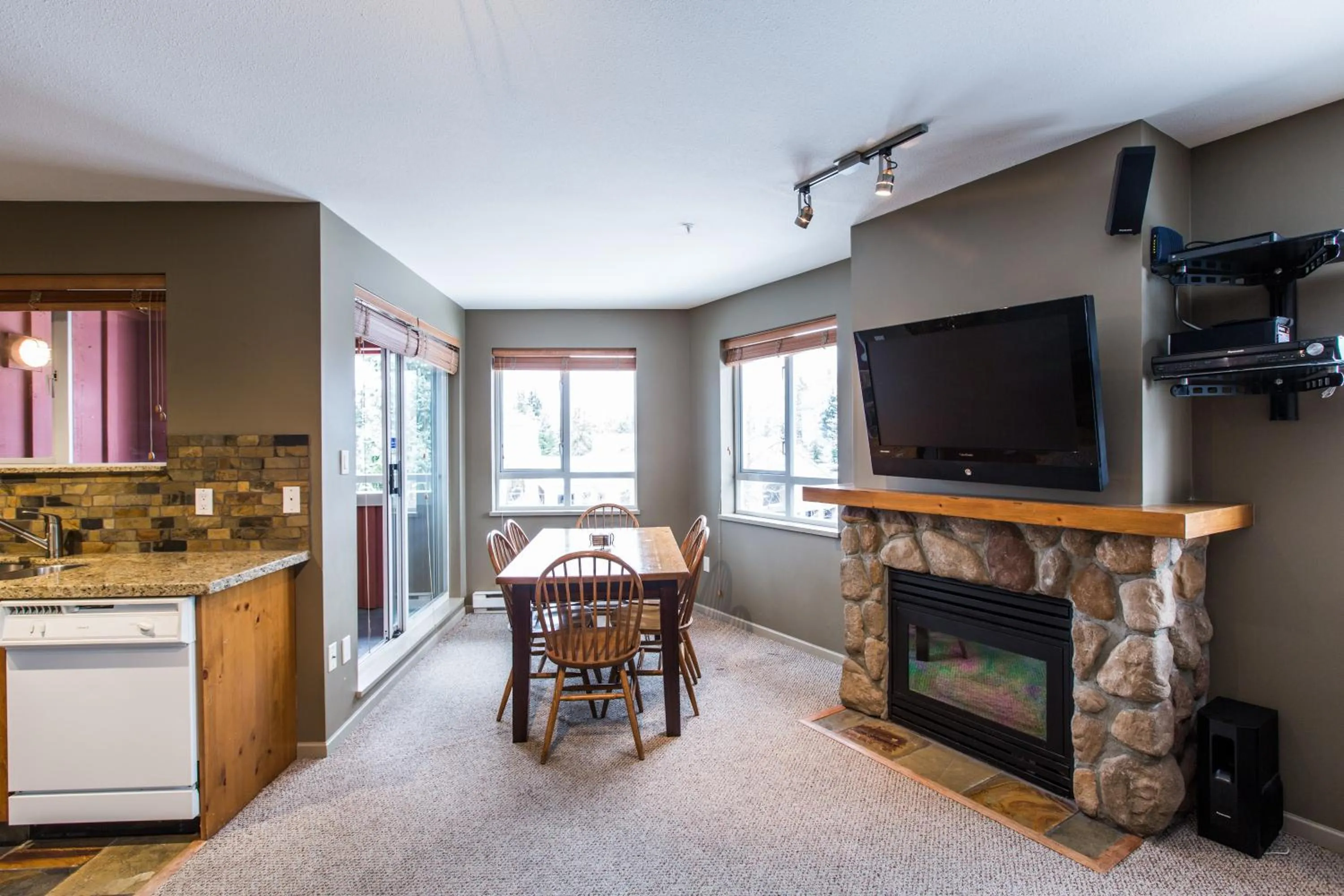 Living room in Whistler Blackcomb Vacation Rentals - Village North