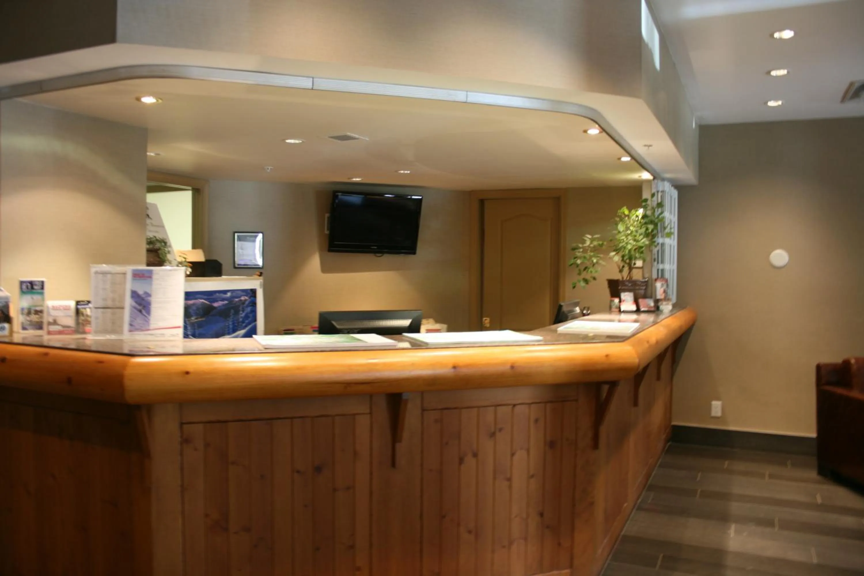 Facade/entrance in Whistler Blackcomb Vacation Rentals - Village North