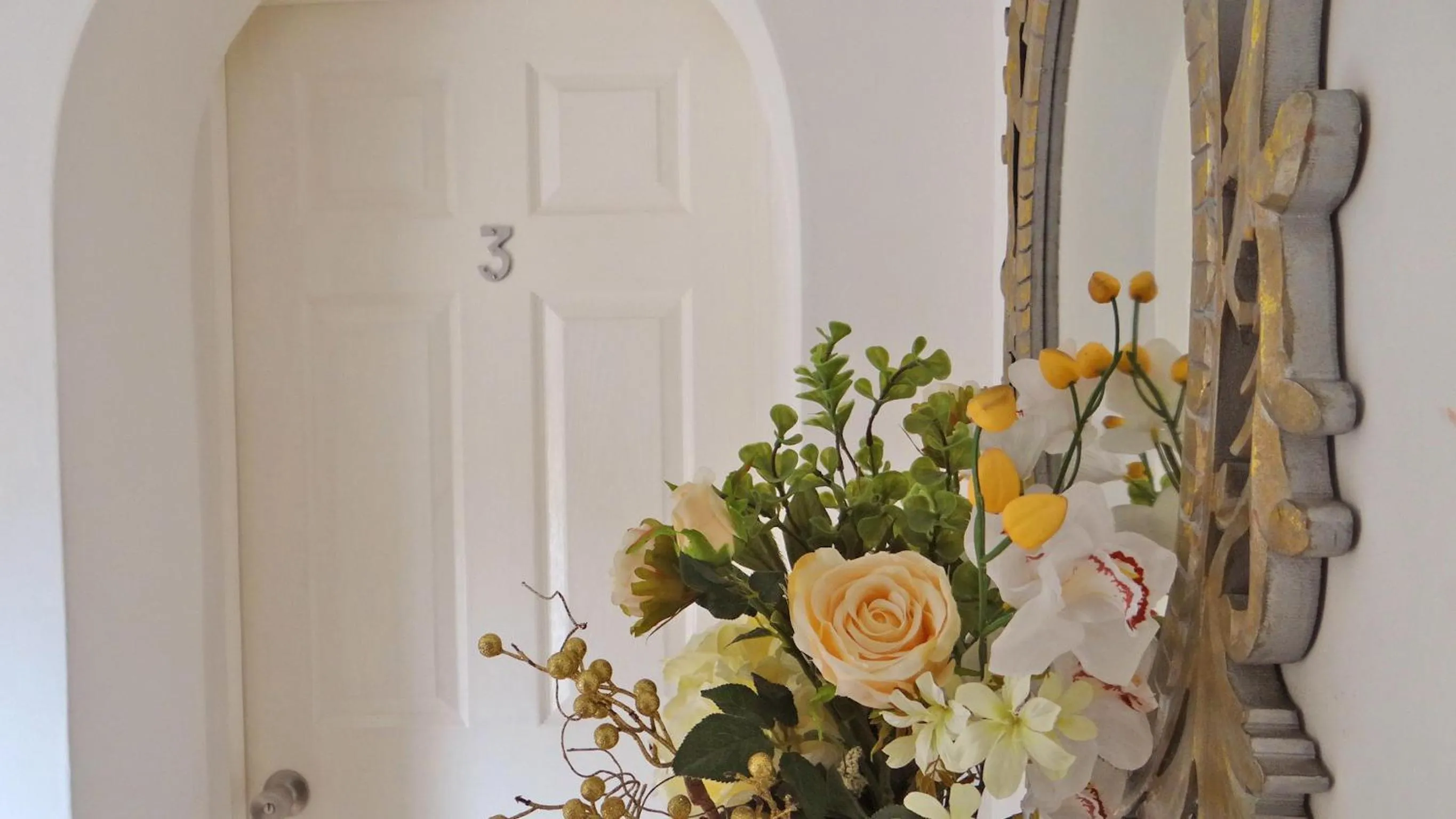 Other in Jessamine House Hotel