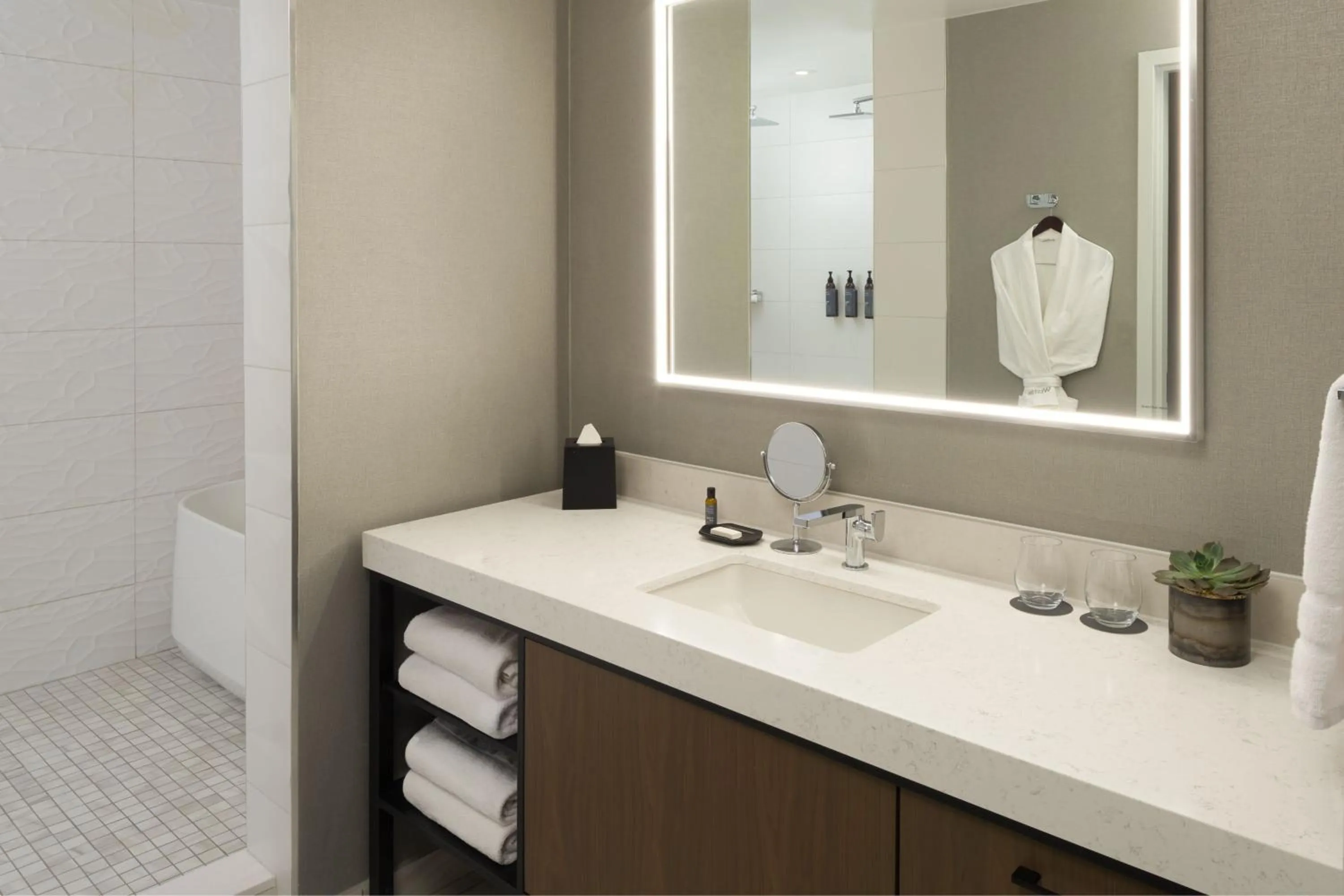 Bedroom in The Westin Indianapolis