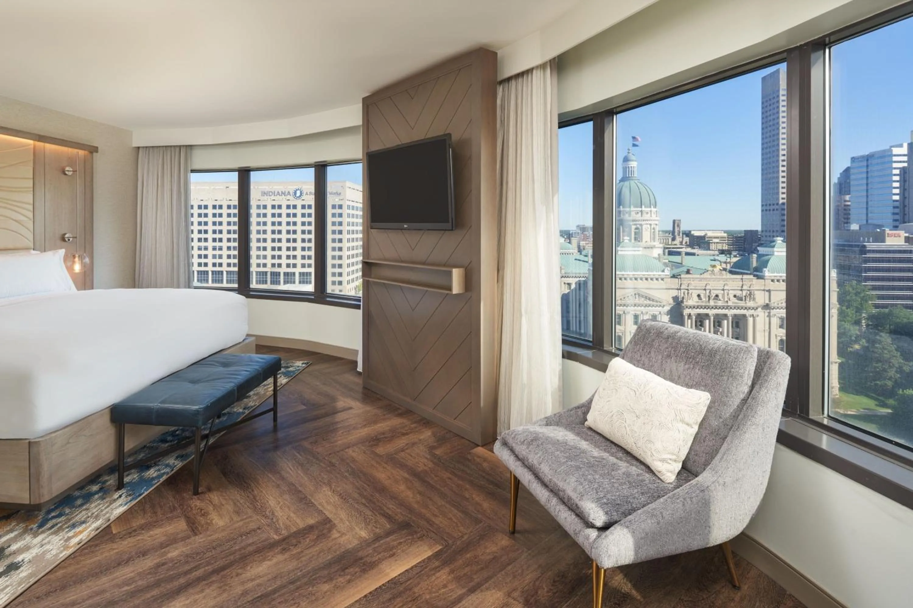 Bedroom, Bed in The Westin Indianapolis