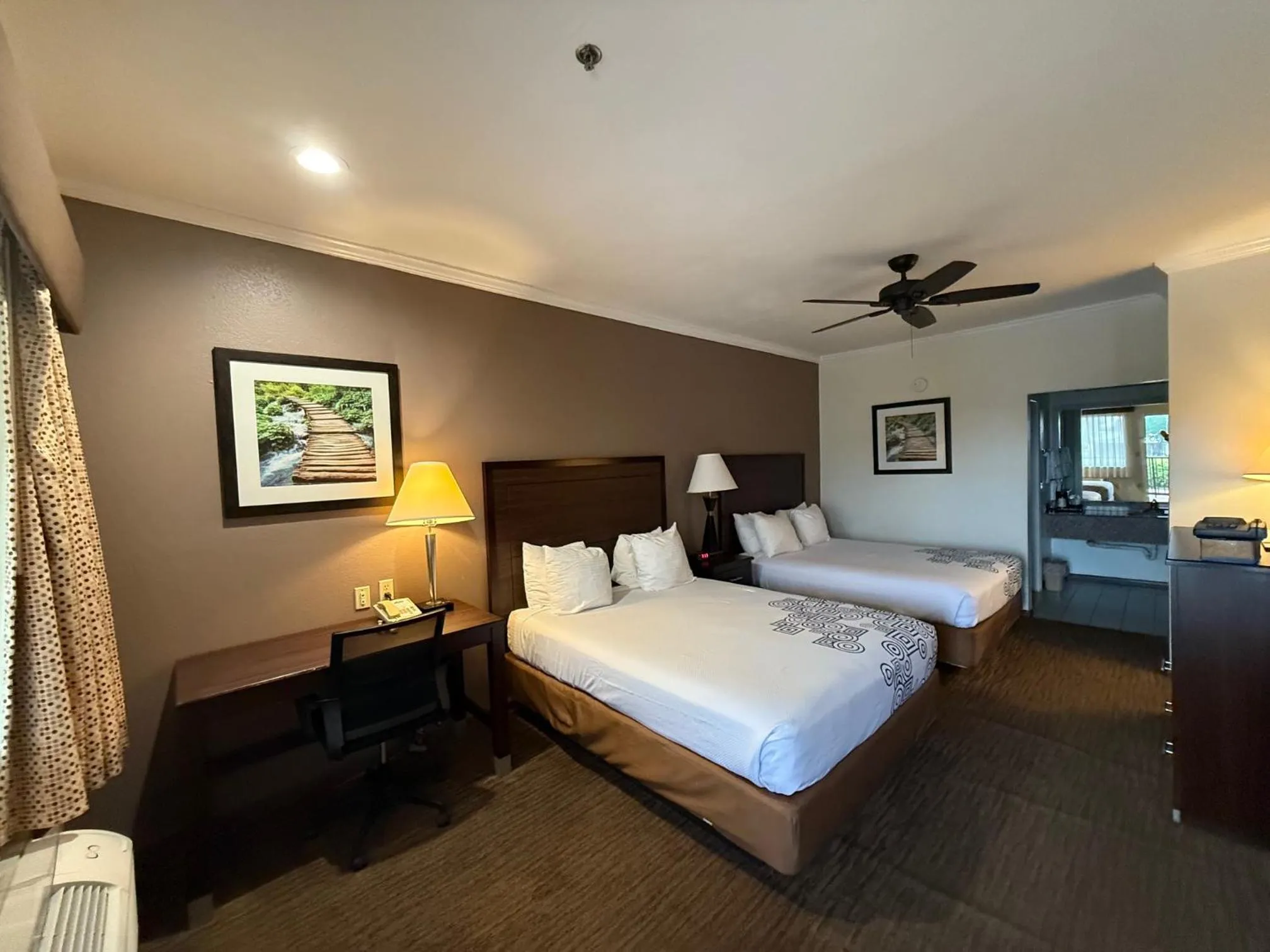 Bed in Days Inn by Wyndham Navasota