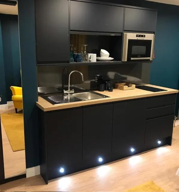 Kitchen or kitchenette in Sky City Apartments
