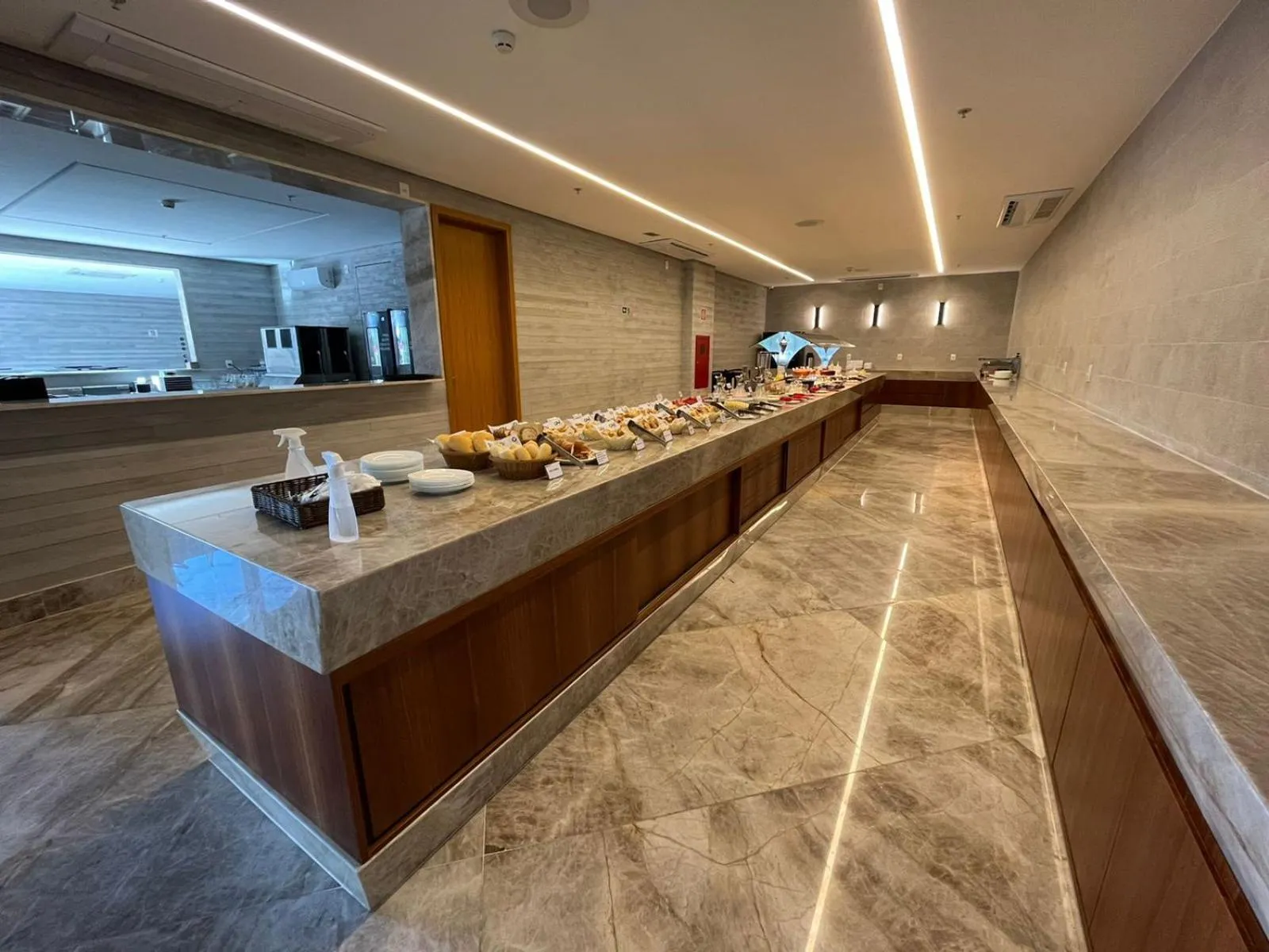 Breakfast in Salinas Premium Resort