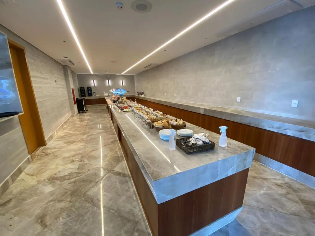 Breakfast in Salinas Premium Resort