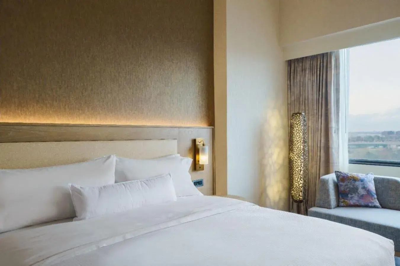 Queen Room with Two Queen Beds - Hearing Accessible in The Westin O'Hare Queen Room with Two Queen Beds - Hearing Accessible in The Westin O'Hare