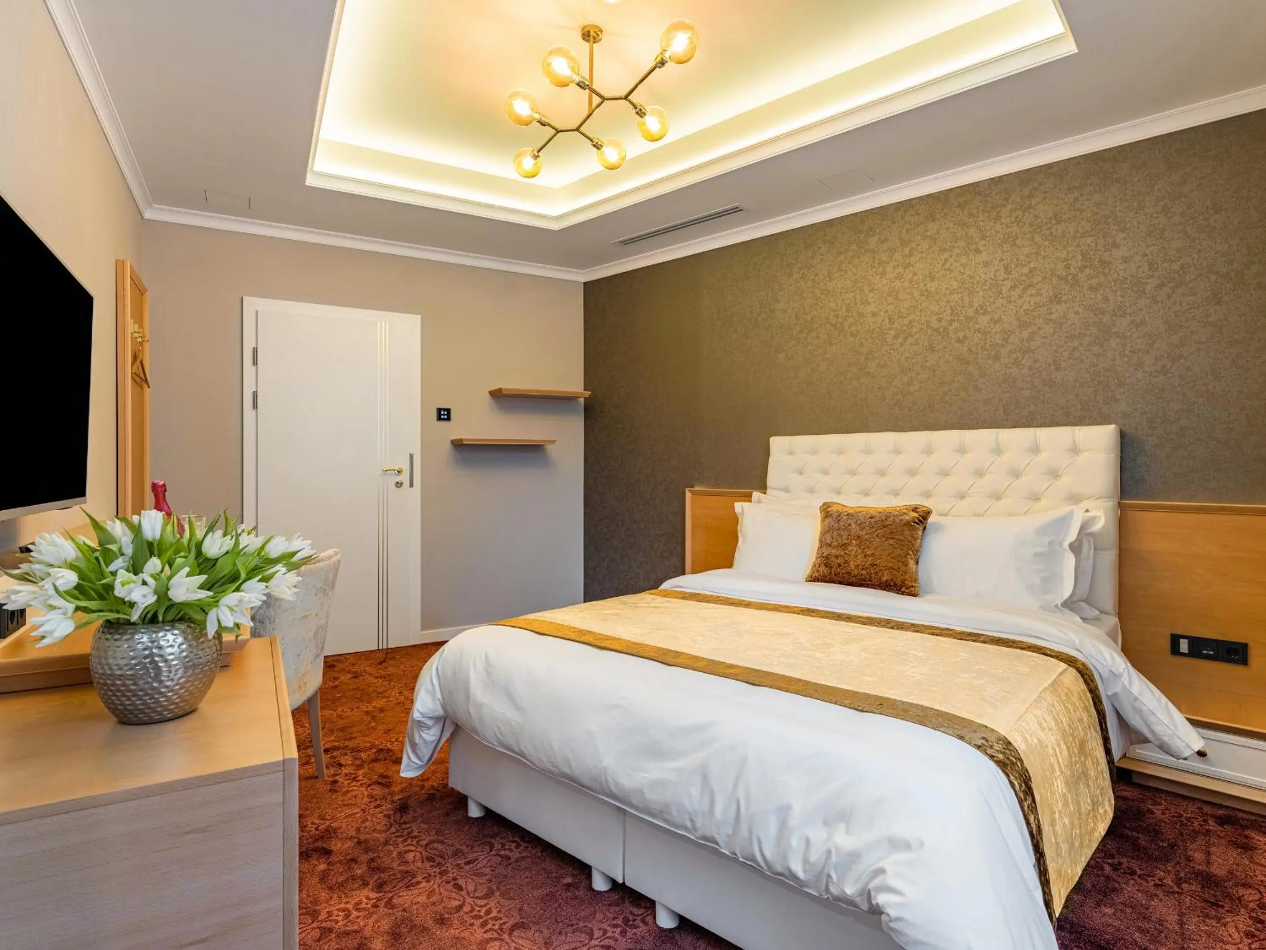 Bed in Pergola Boutique Hotel