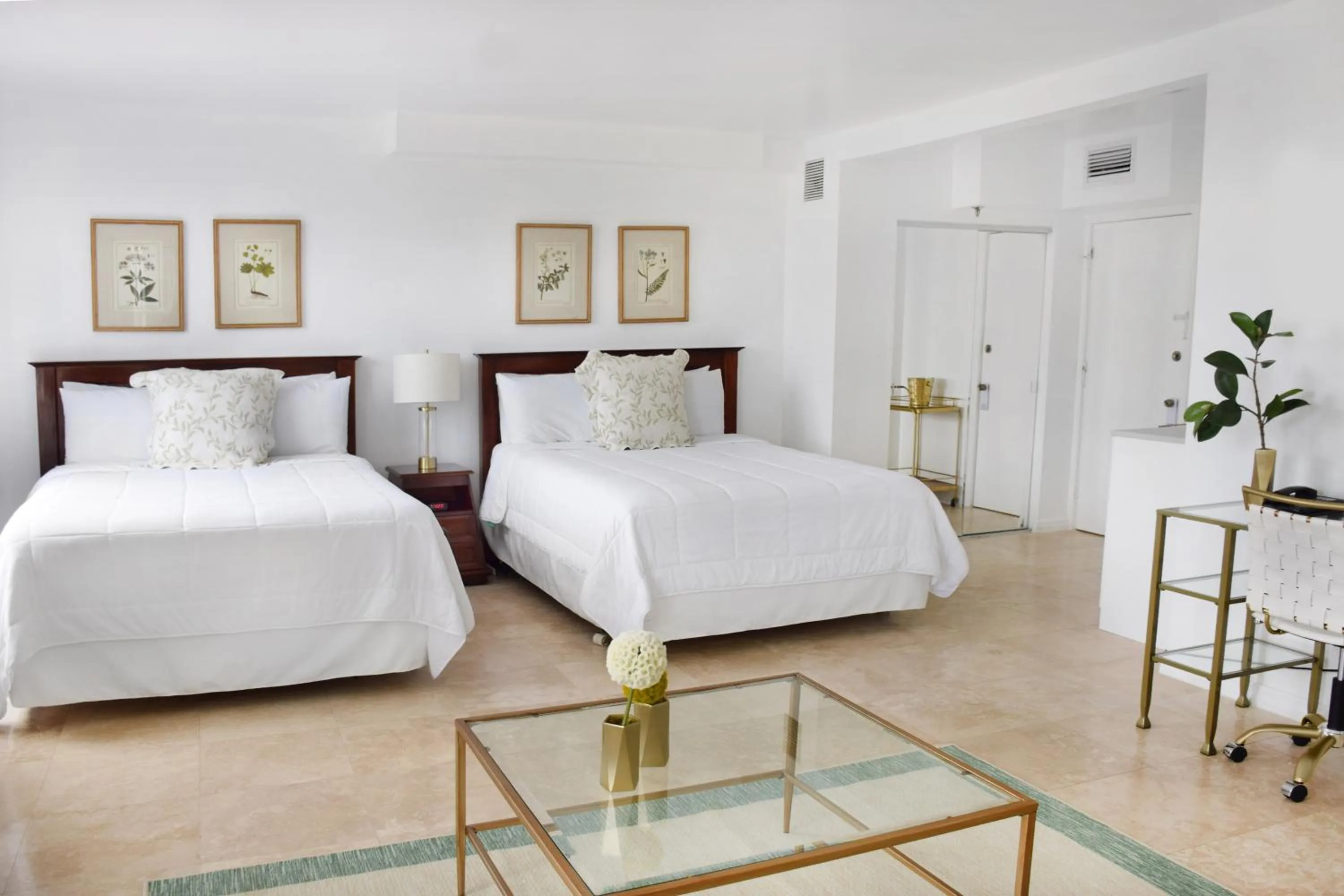 Bedroom, Bed in Beach Park Hotel