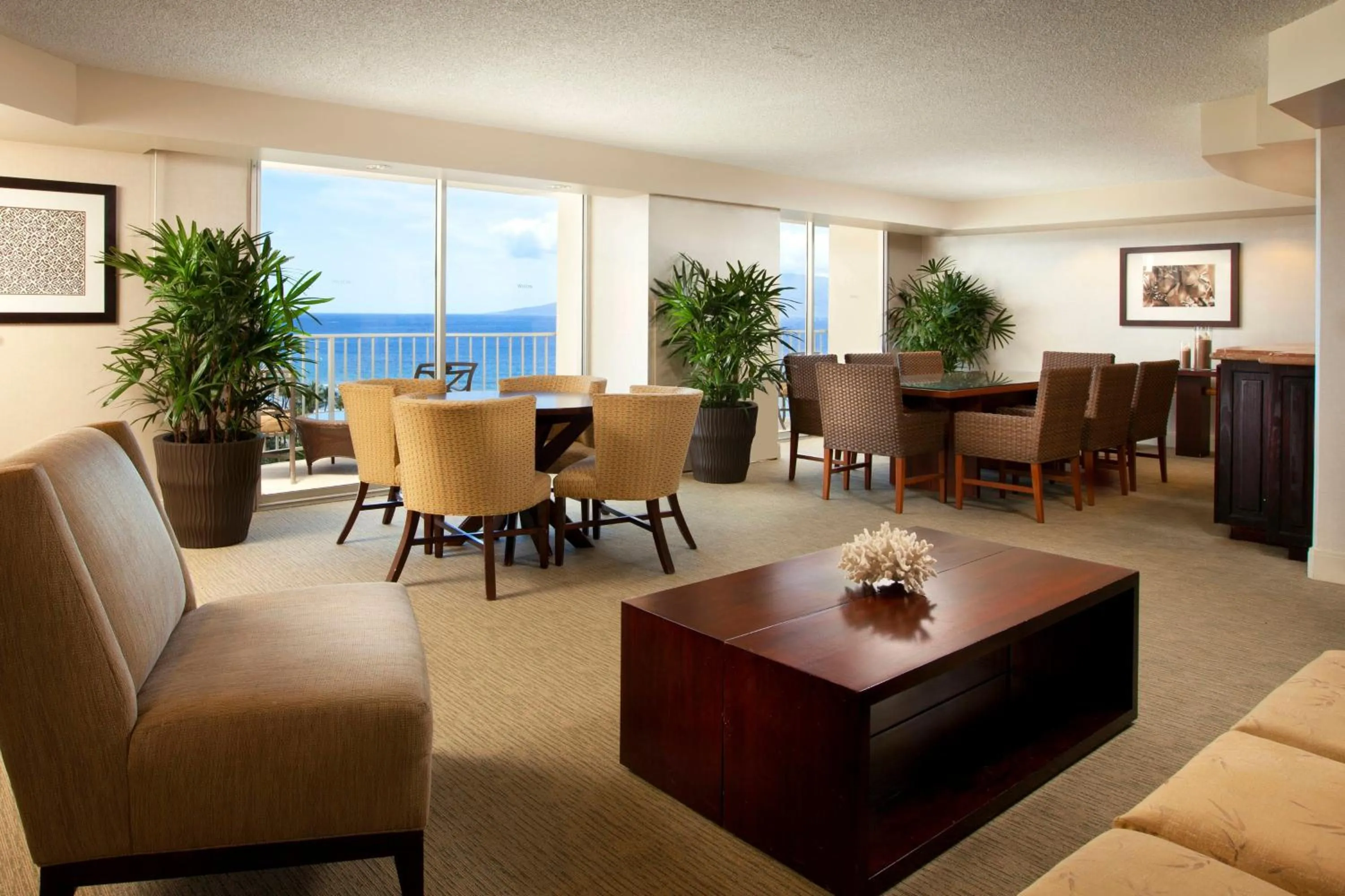 Lounge or bar in The Westin Maui Resort & Spa, Ka'anapali