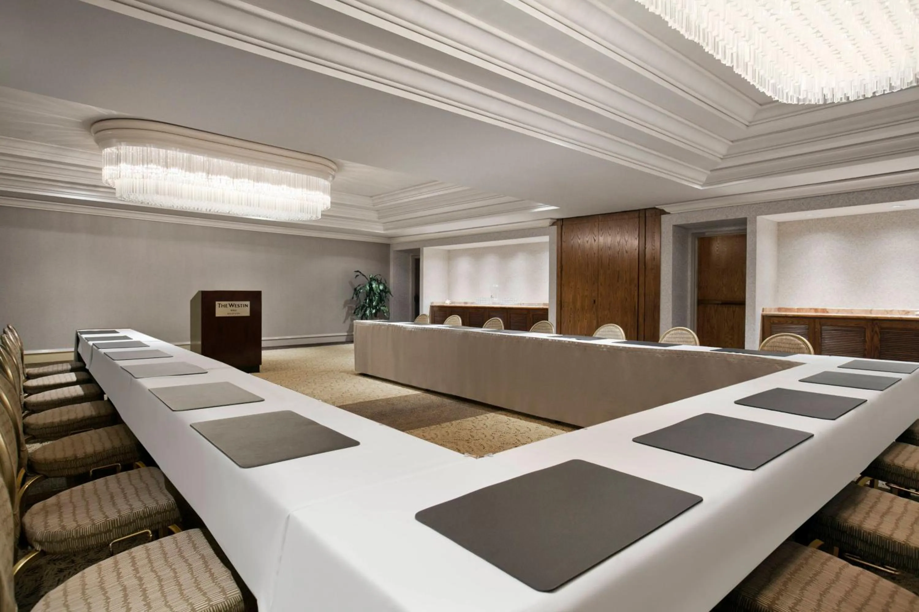 Meeting/conference room in The Westin Maui Resort & Spa, Ka'anapali