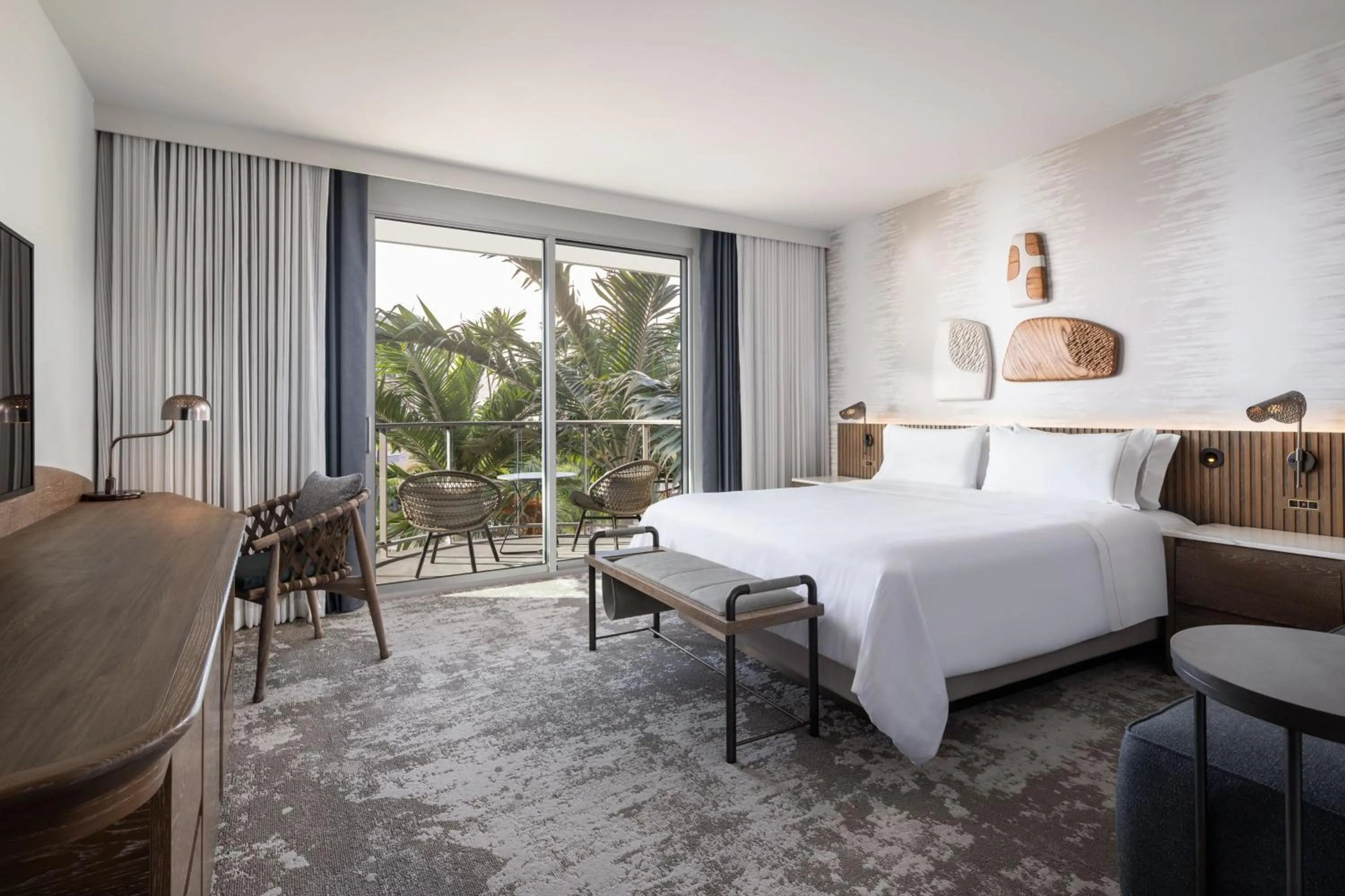 Photo of the whole room, Bed in The Westin Maui Resort & Spa, Ka'anapali